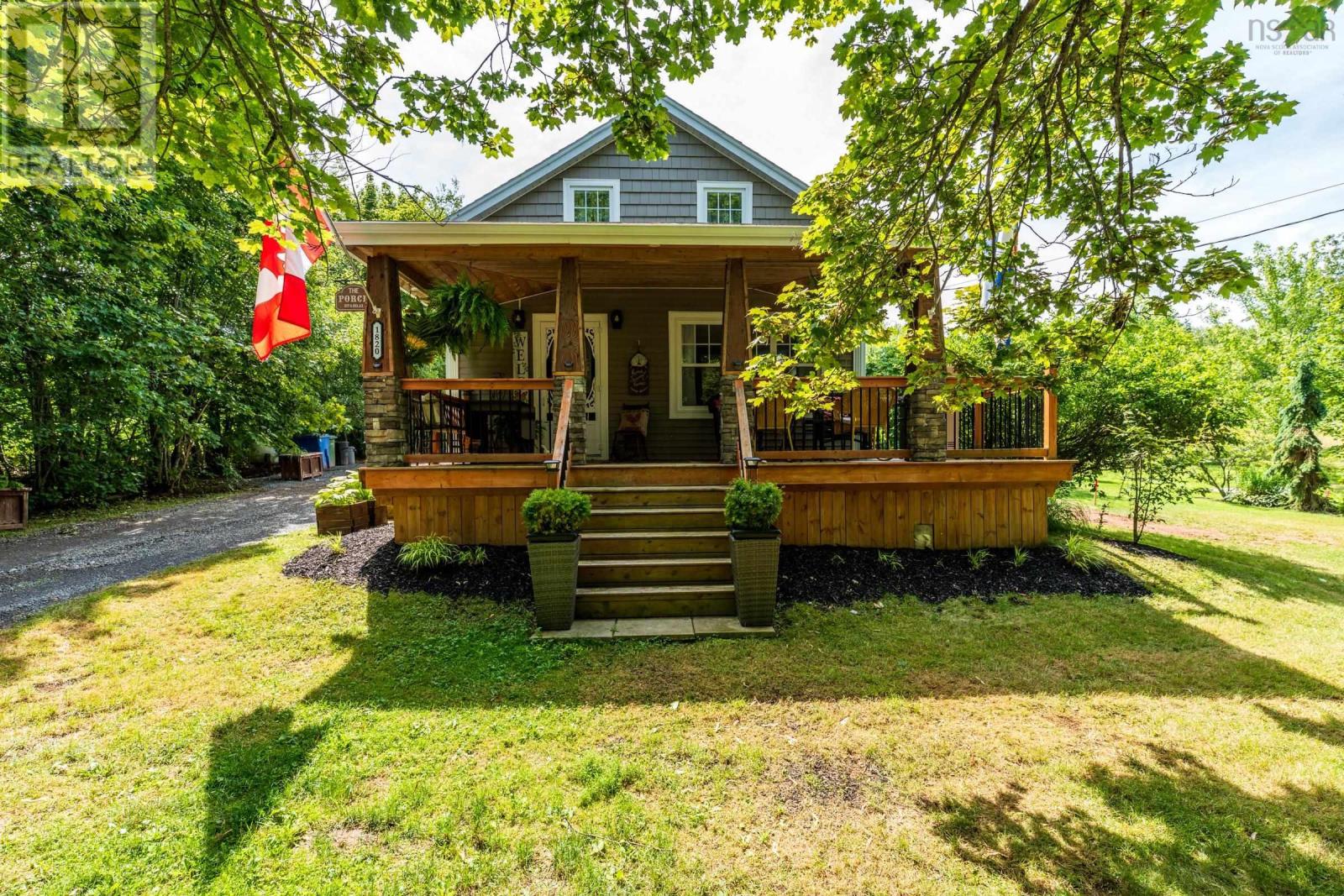 1820 Gaspereau River Road Property Photo 3