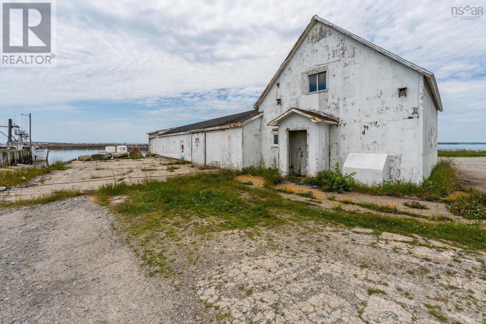 389 Abbotts Harbour Road Property Photo 37
