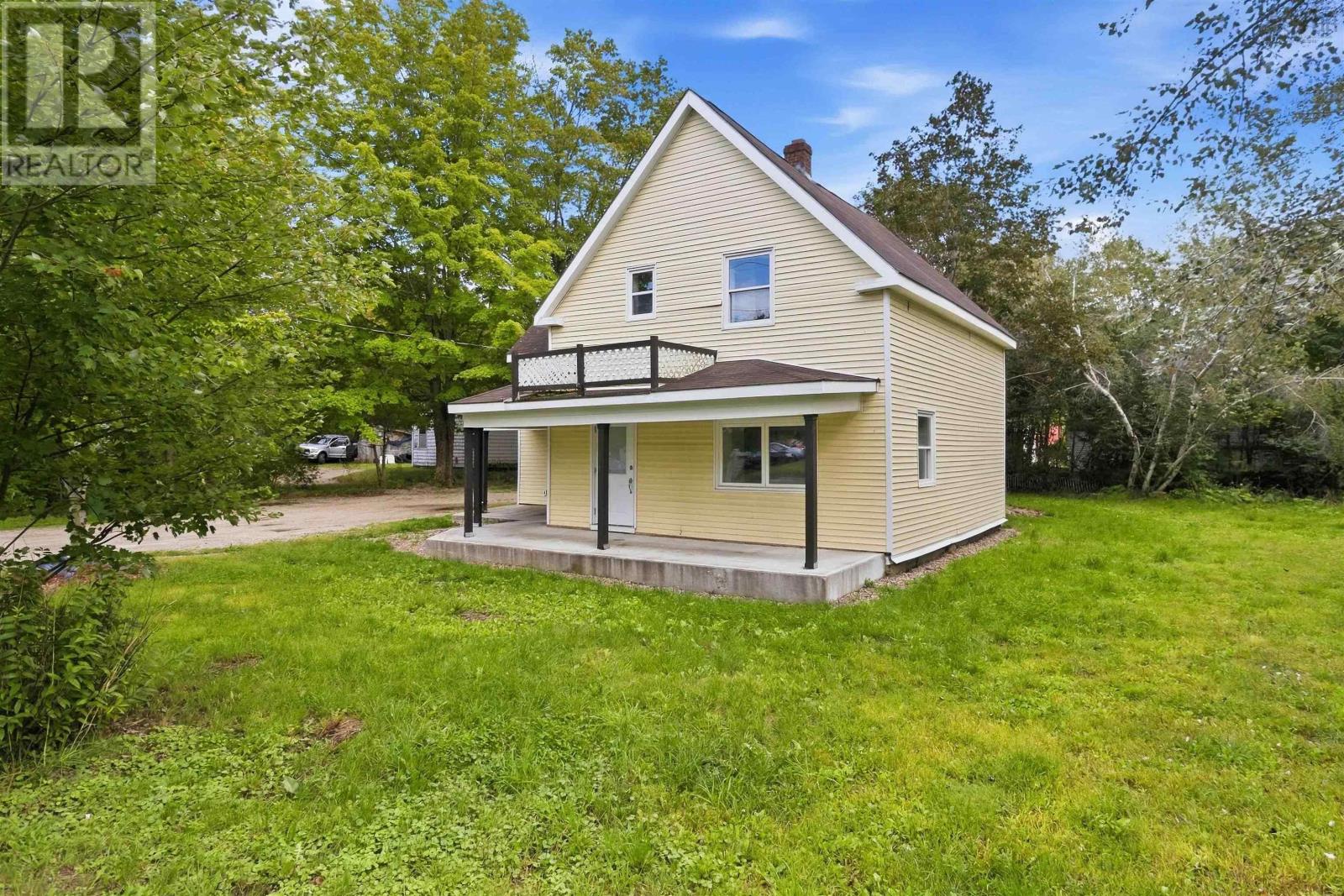 89 St. Phillips Street Property Photo 4