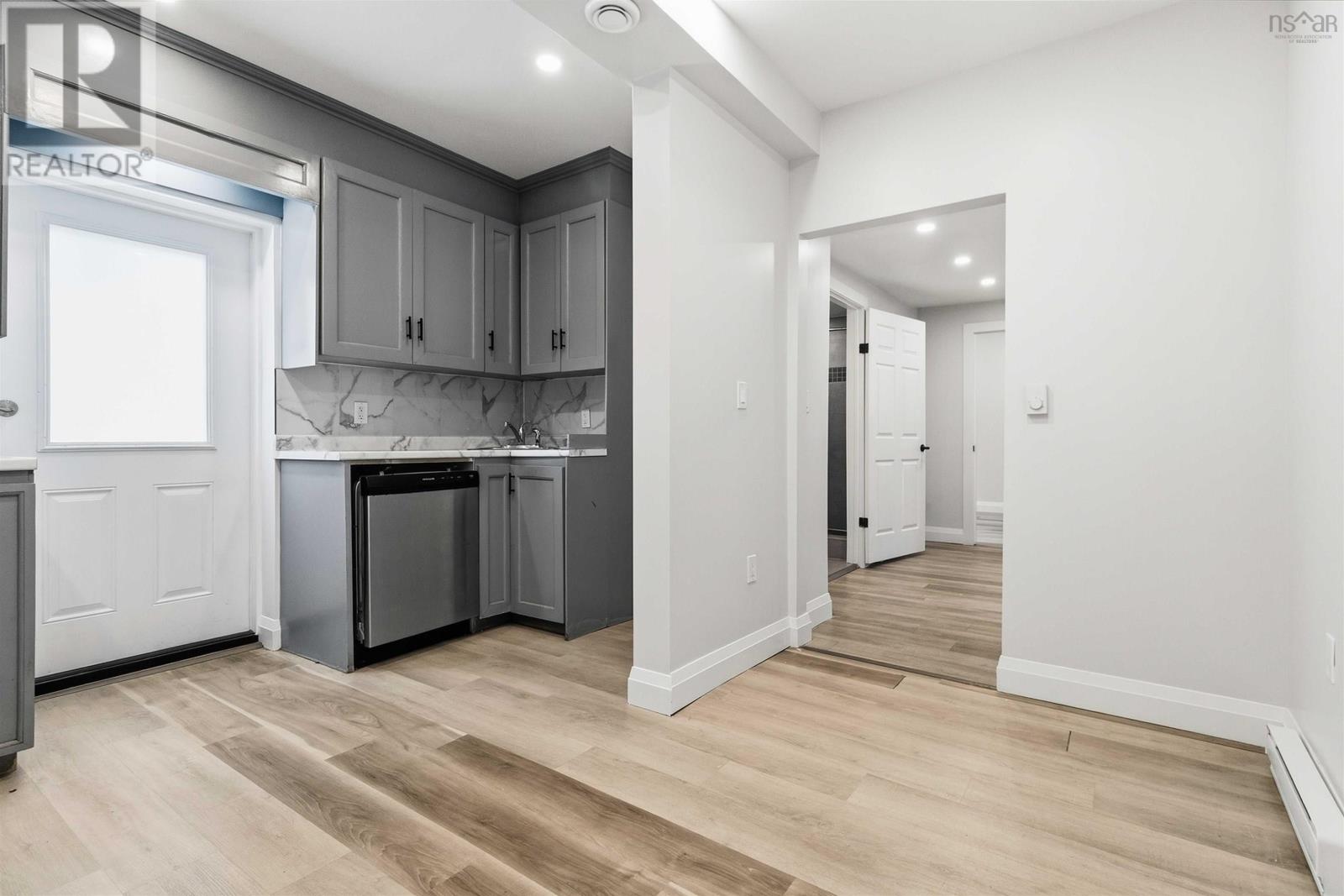 89 St. Phillips Street Property Photo 12