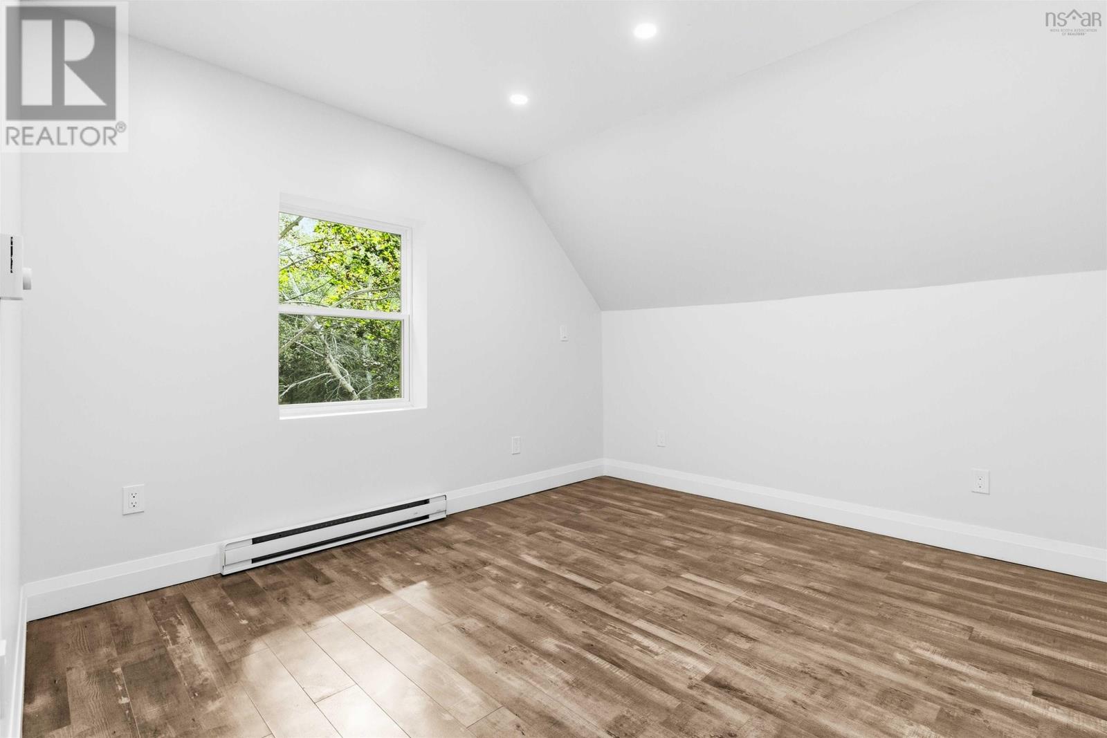 89 St. Phillips Street Property Photo 40