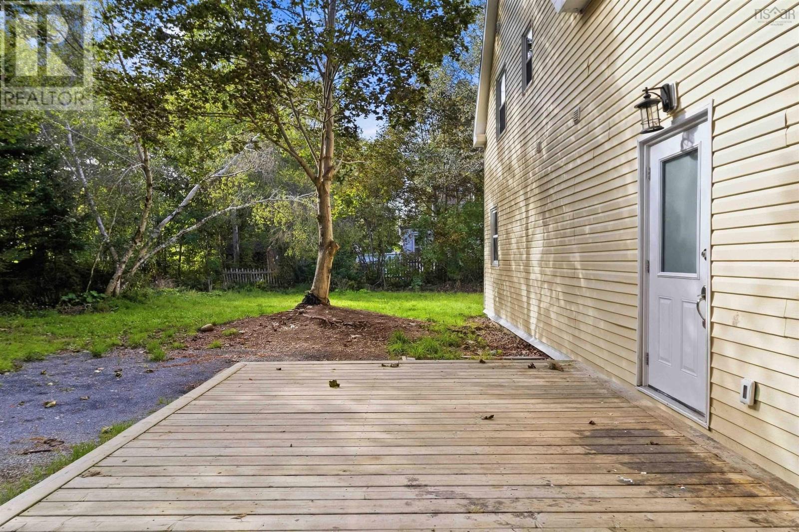 89 St. Phillips Street Property Photo 47