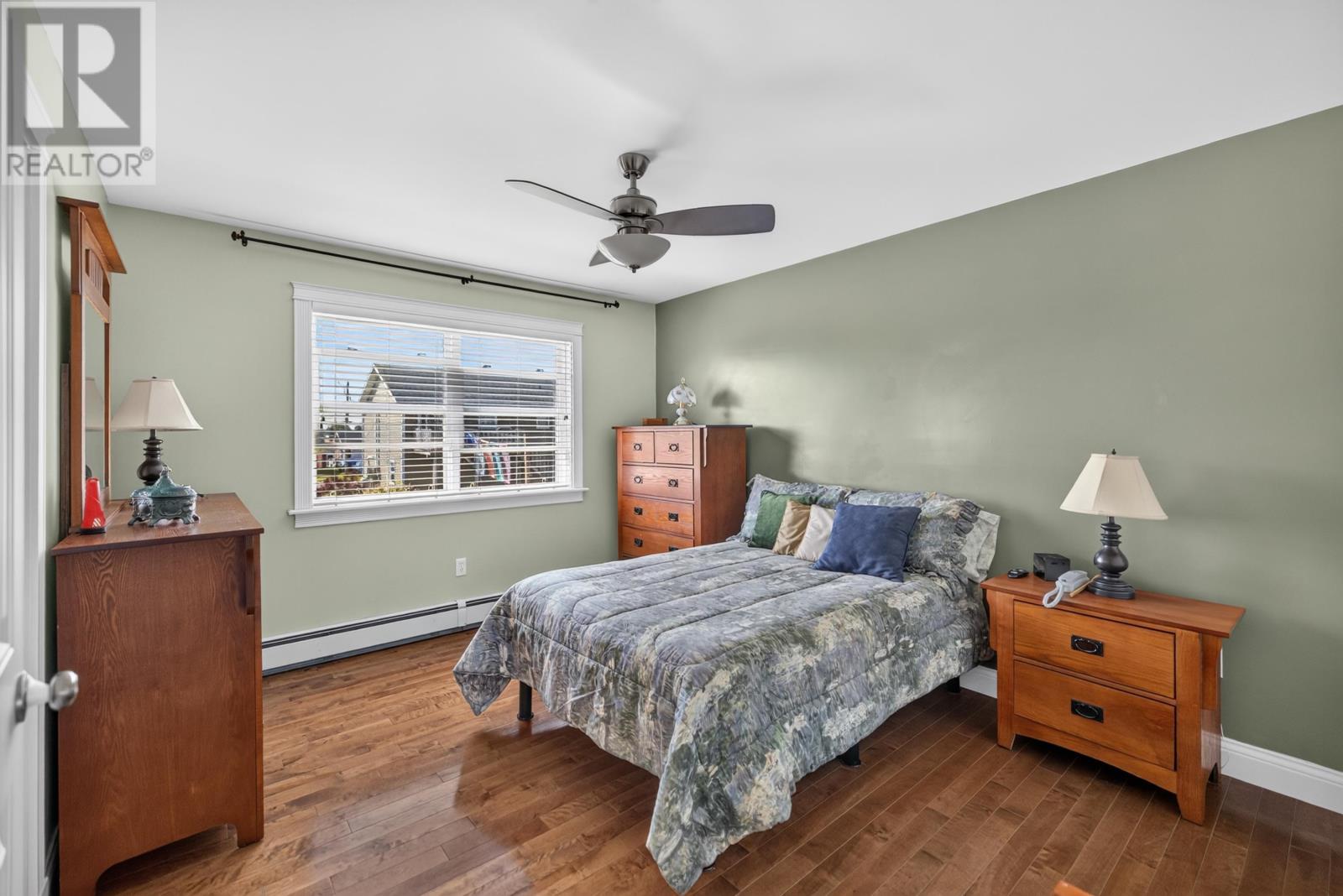 26 Hummingbird Street Property Photo 15