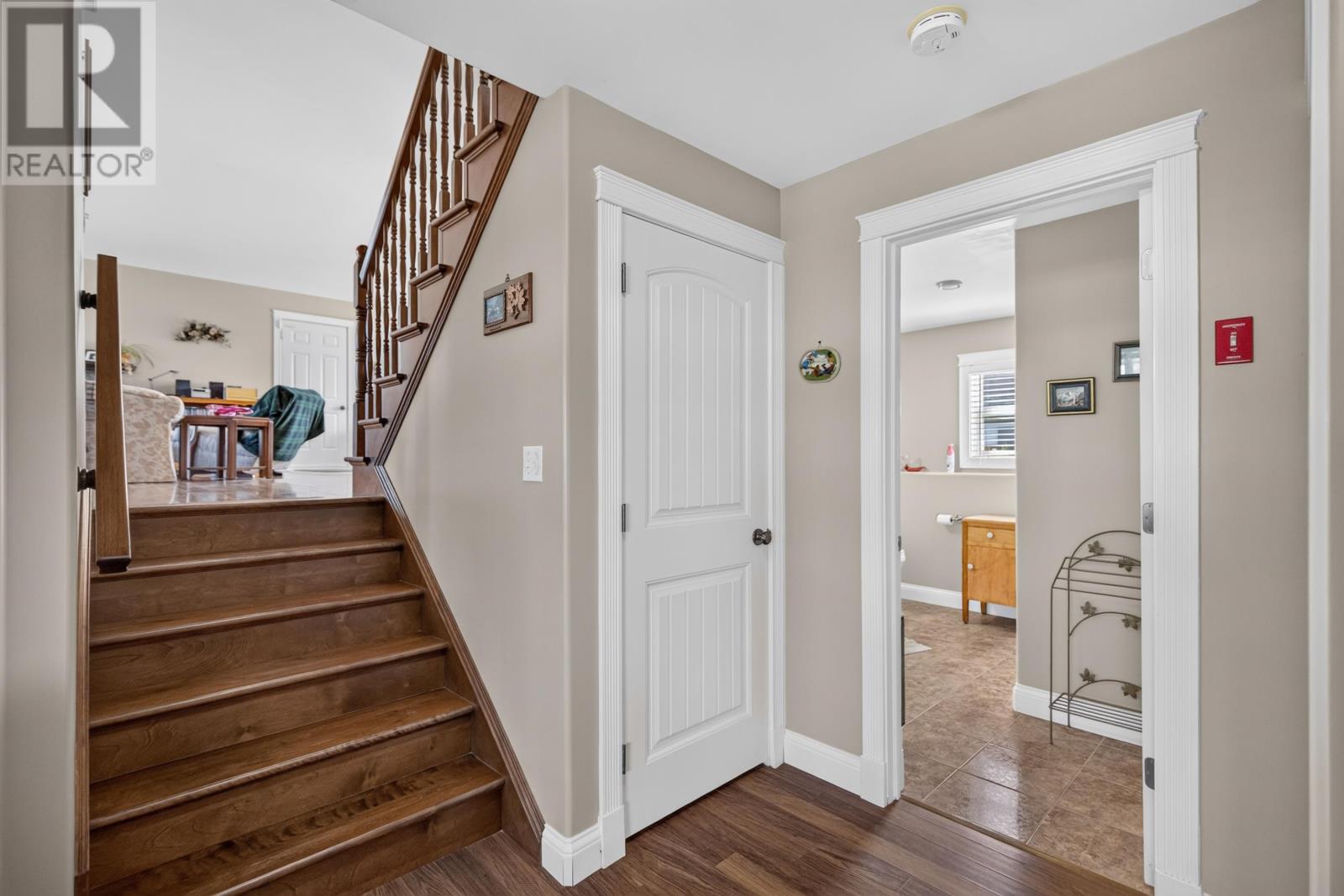 26 Hummingbird Street Property Photo 19
