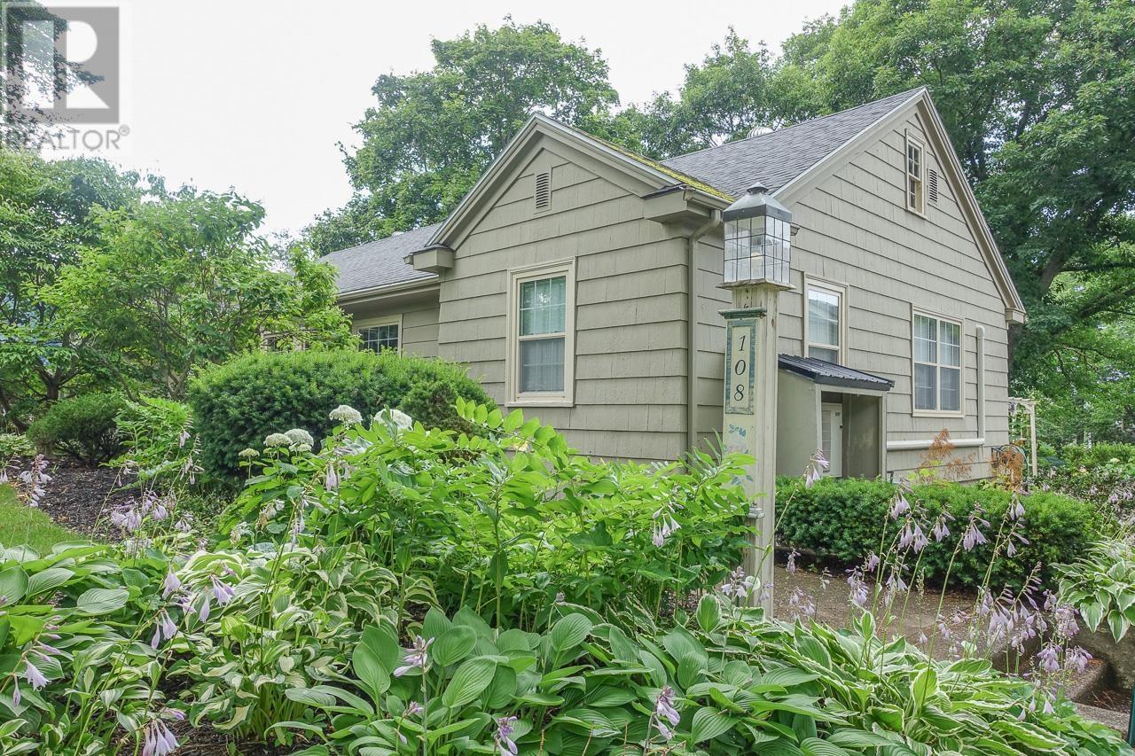 108 Marsters Avenue Property Photo 3