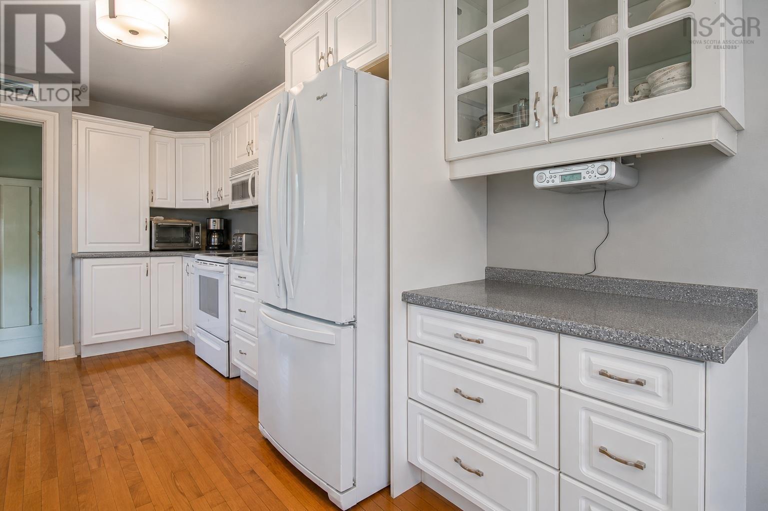 108 Marsters Avenue Property Photo 20