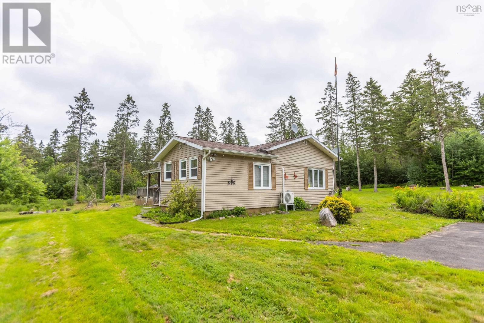 1321 Windham Hill Road Property Photo 4