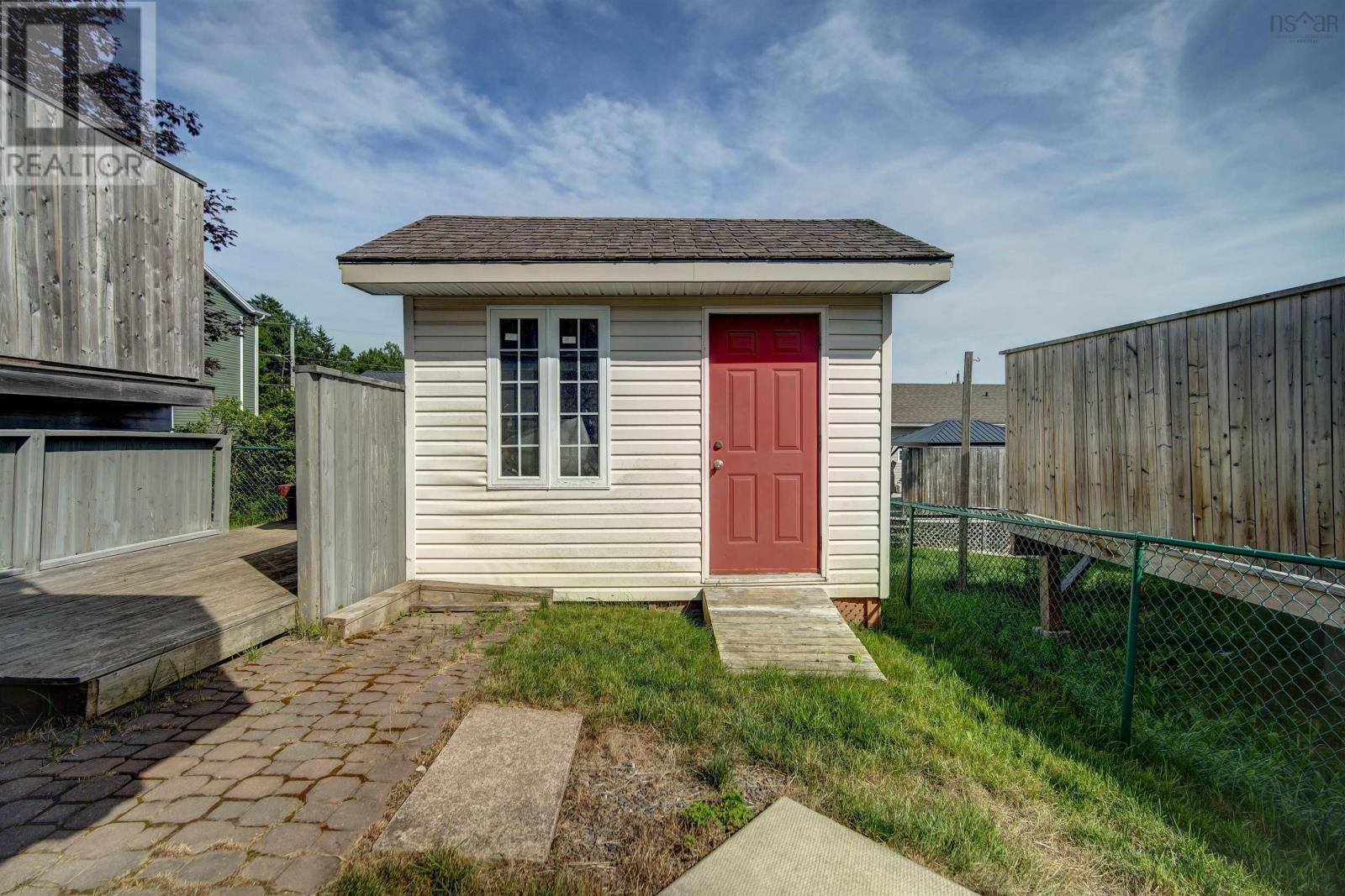 97 Tenon Drive Property Photo 47