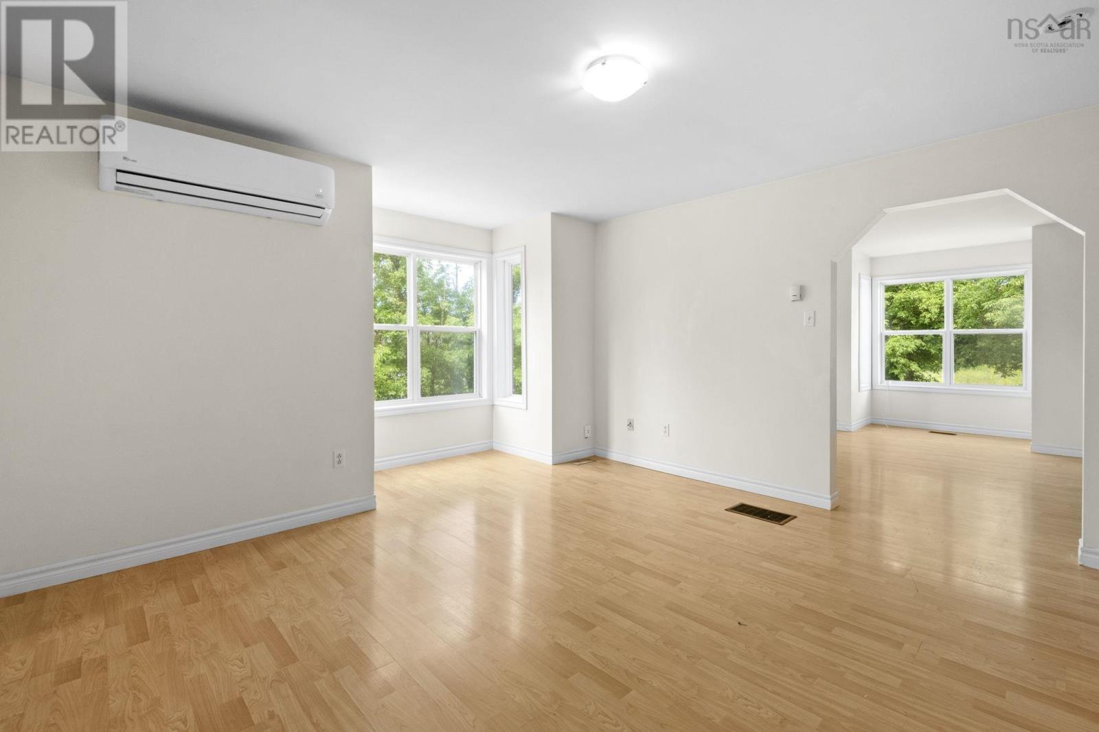 219 George Street Property Photo 13