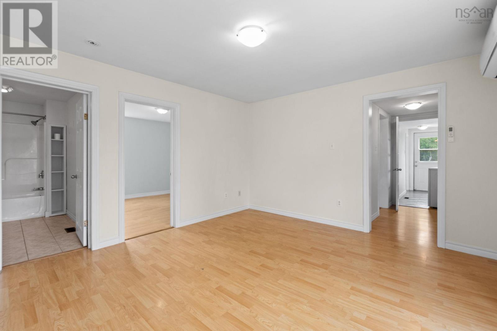 219 George Street Property Photo 15