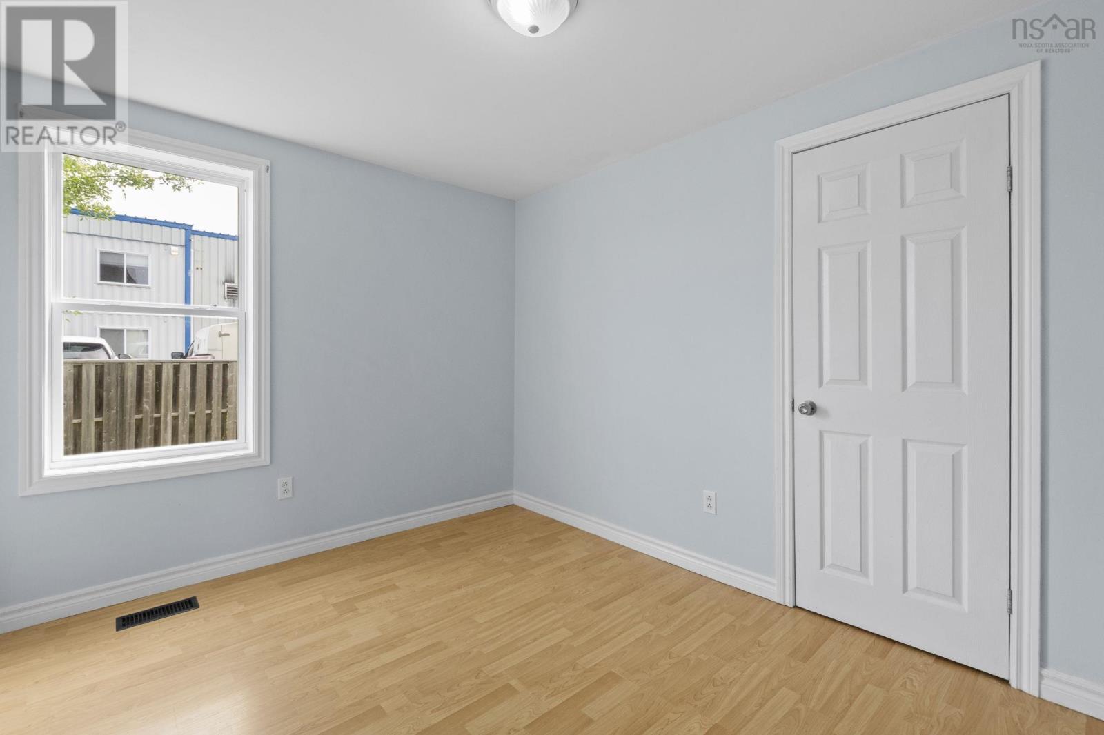 219 George Street Property Photo 16