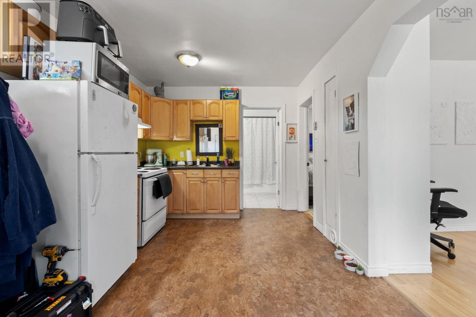 219 George Street Property Photo 25