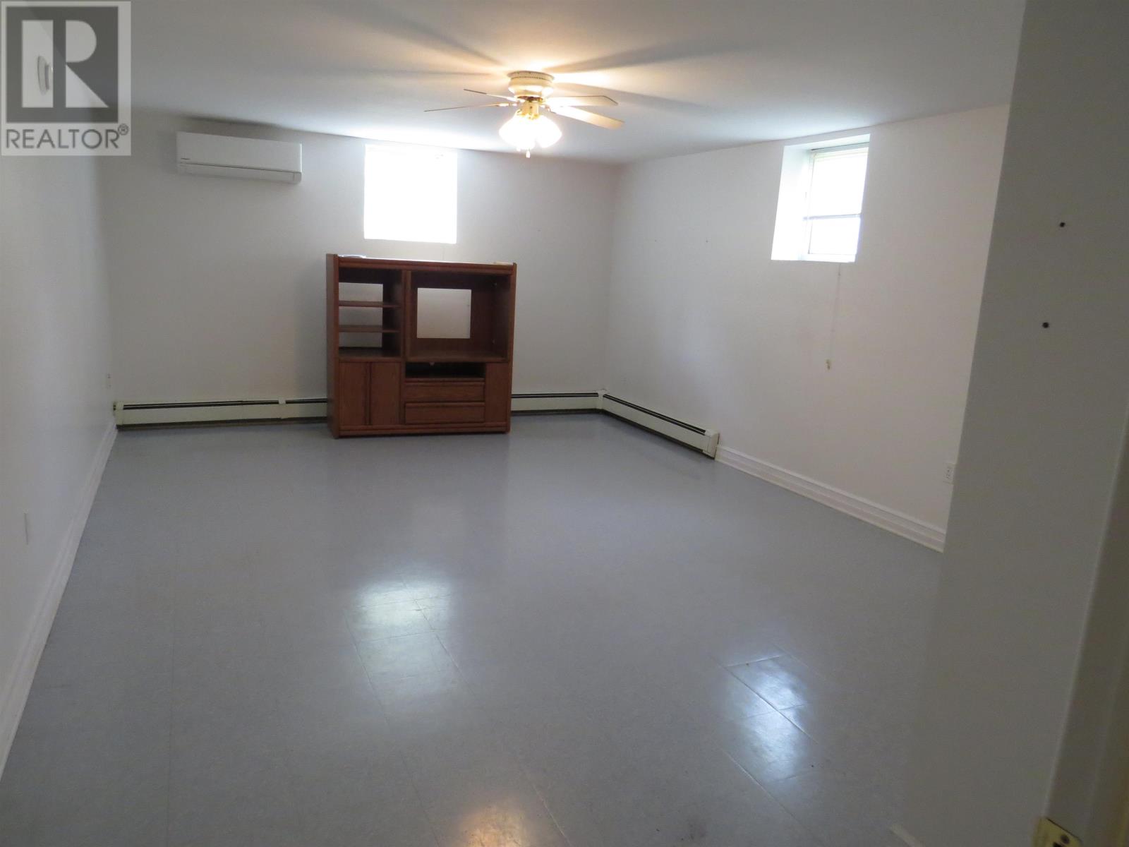 49 Massey Drive Property Photo 5