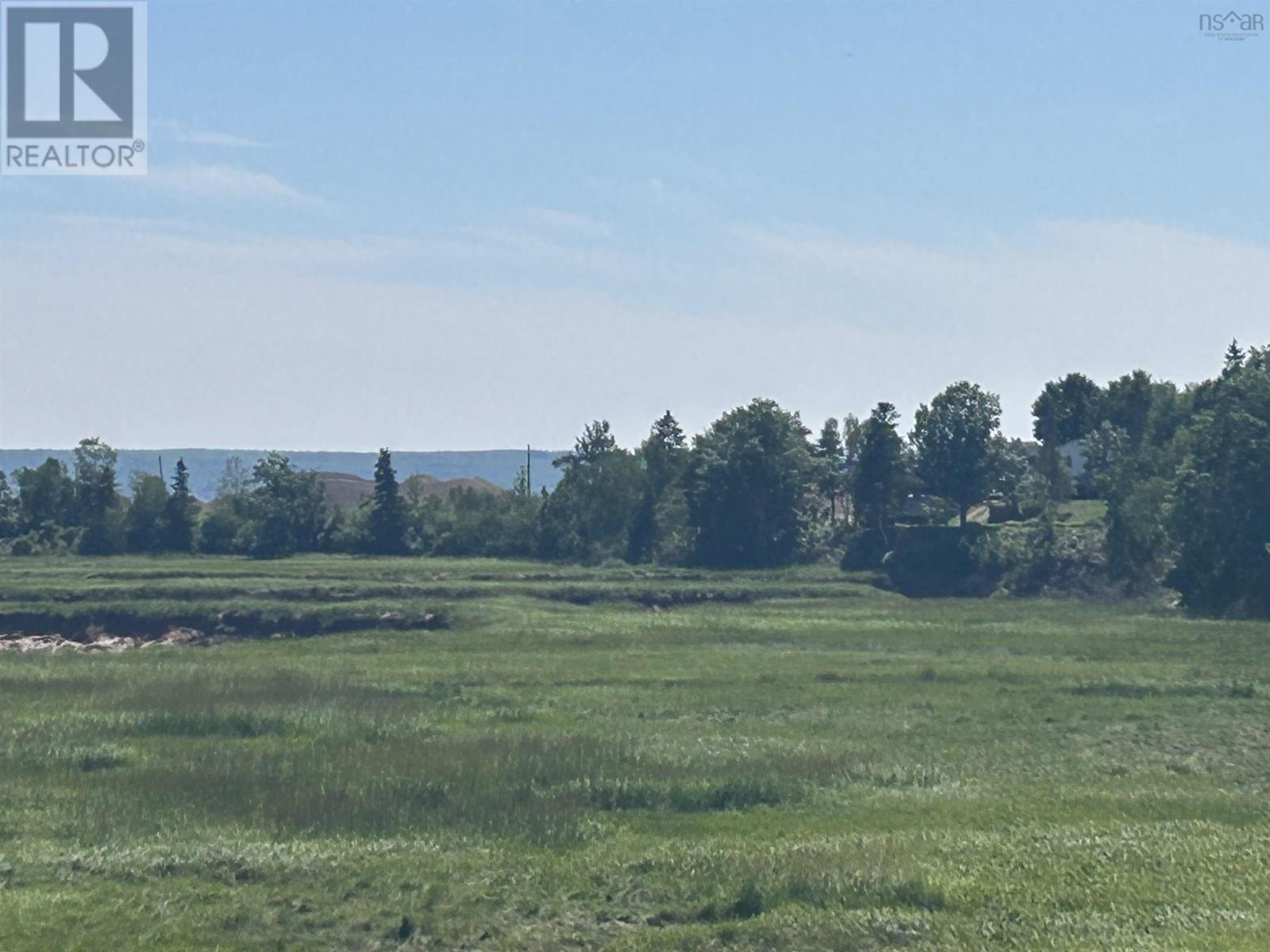Highway 2 Property Photo 4