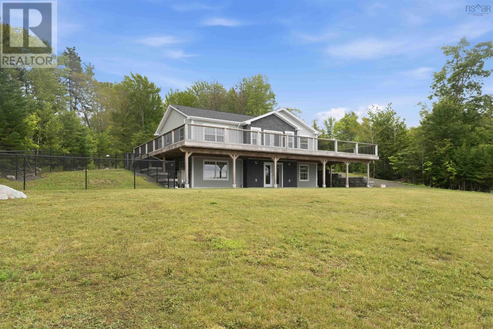 181 Timberland Road Property Photo 4