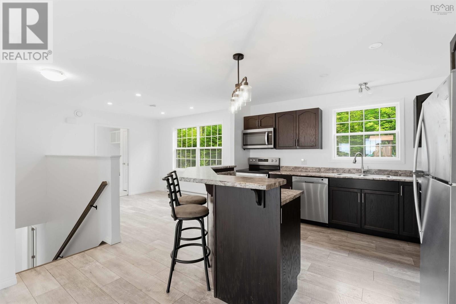 181 Timberland Road Property Photo 12
