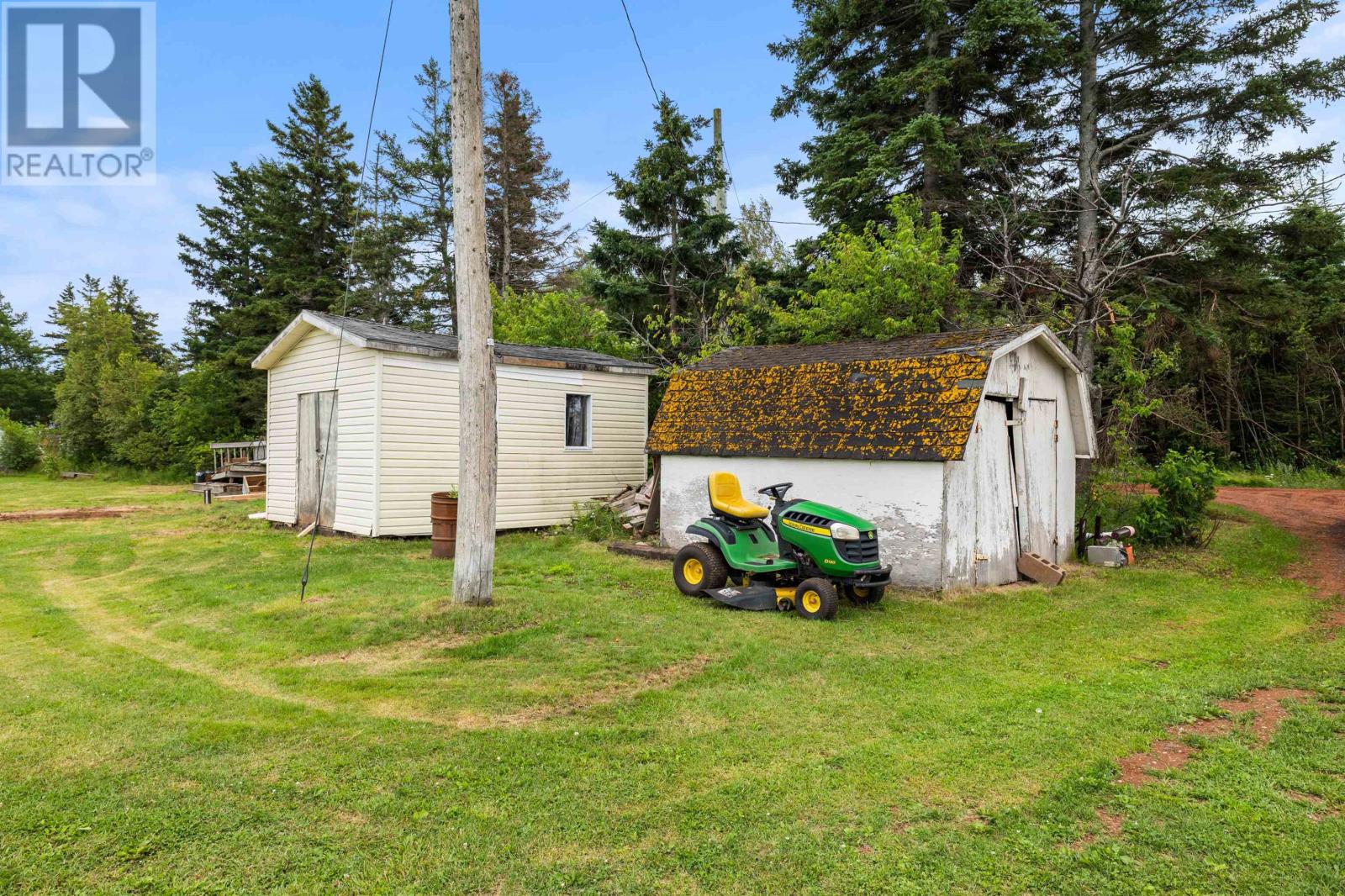 22&24 Kinfolk Lane Property Photo 46
