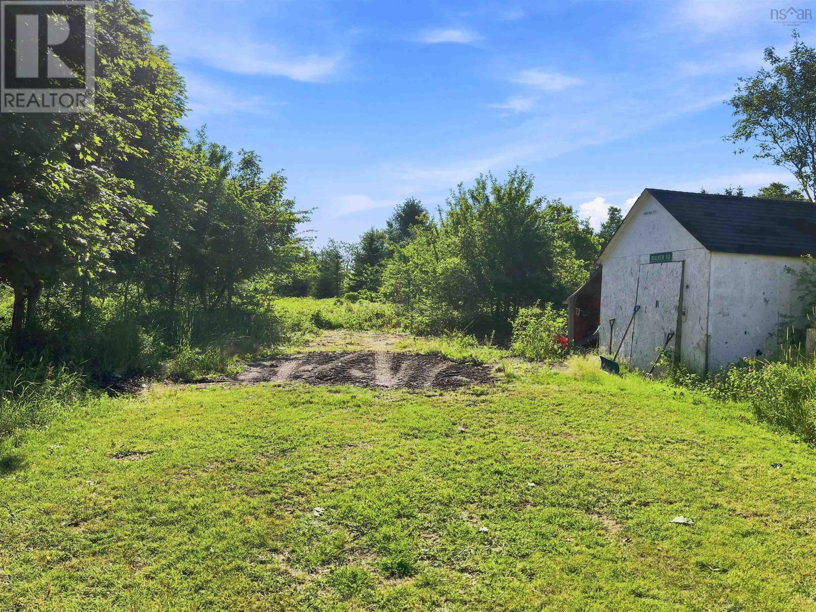 119 Pier Road Property Photo 8