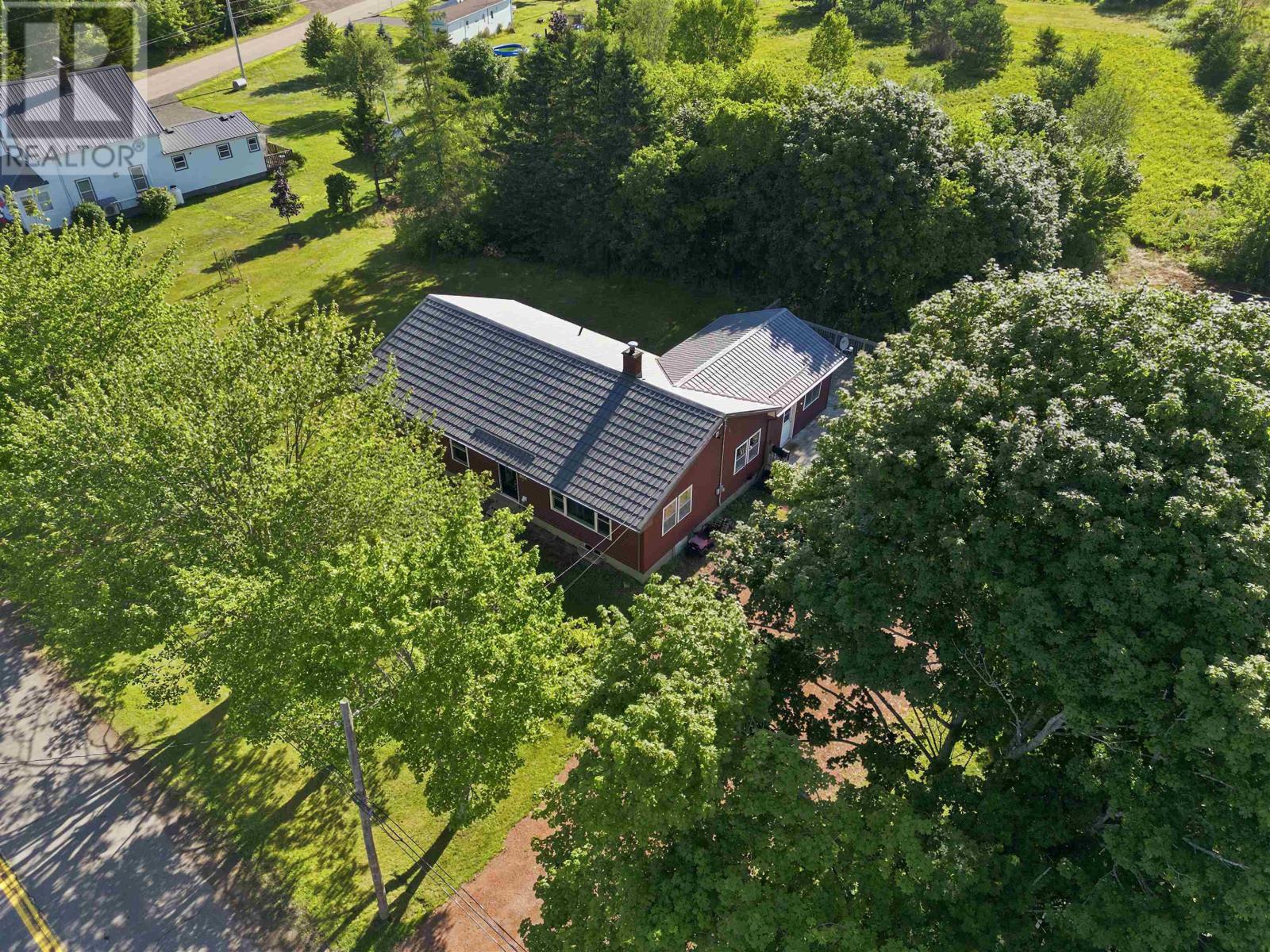 119 Pier Road Property Photo 9