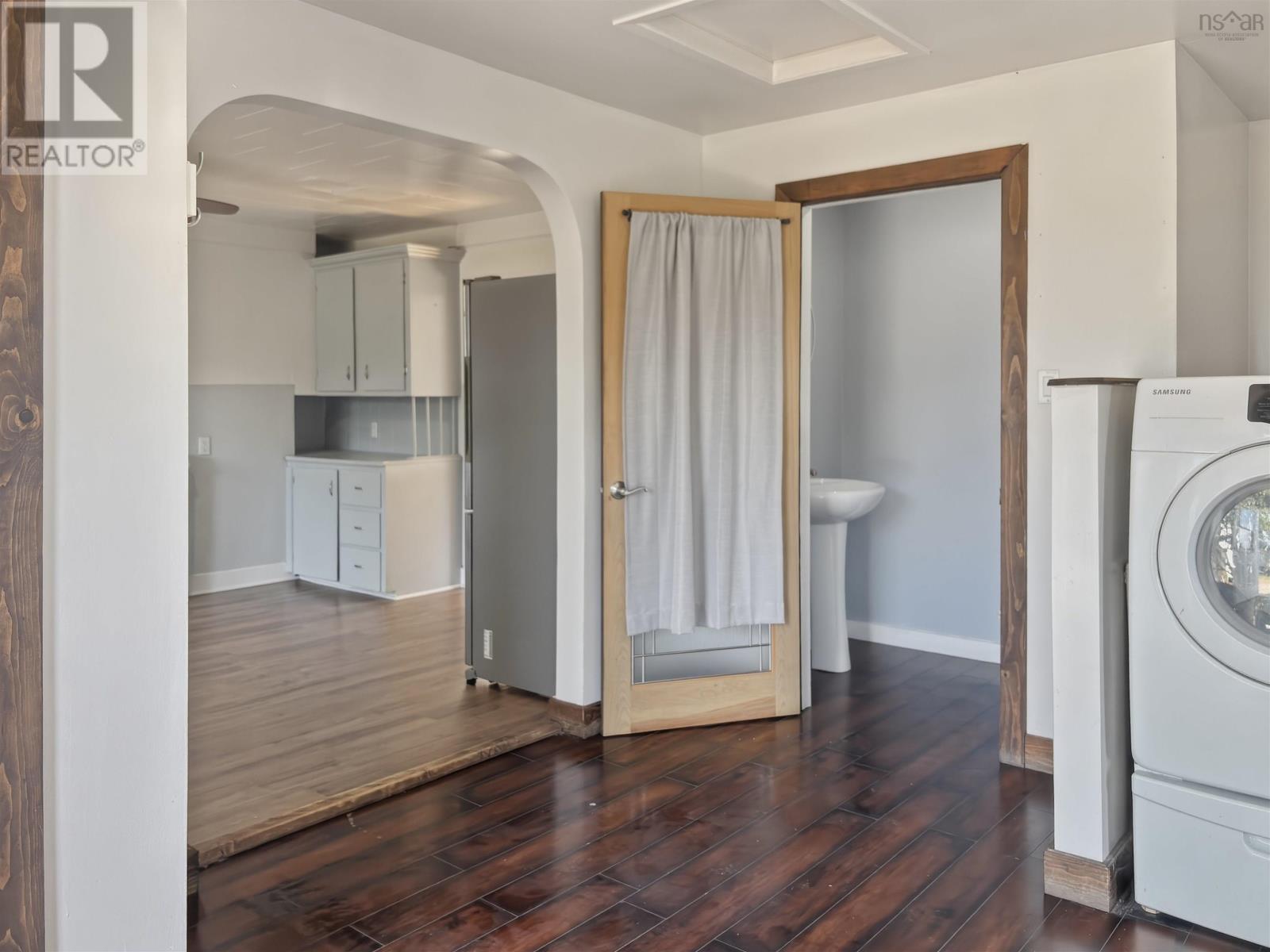 119 Pier Road Property Photo 15