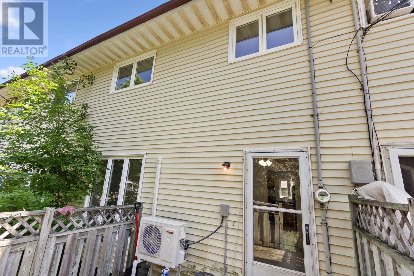 109 Westridge Crescent Property Photo 18