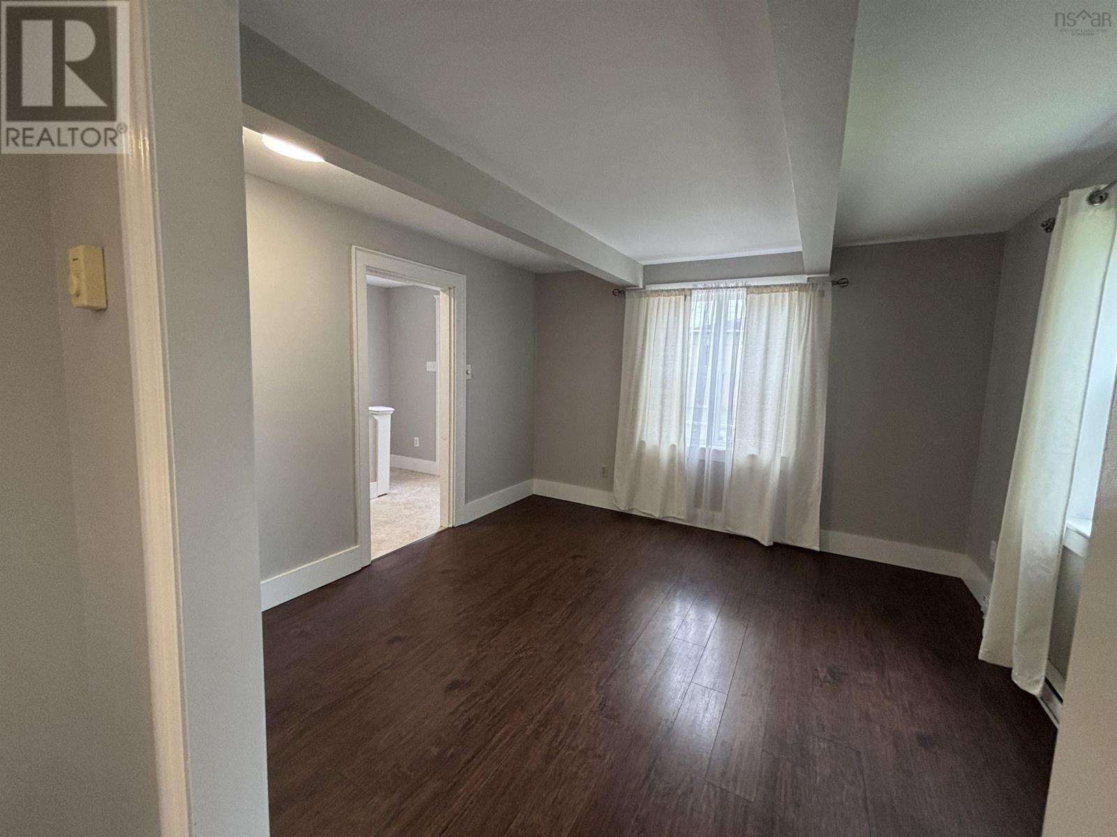 90 Hillcrest Ave Avenue Property Photo 15