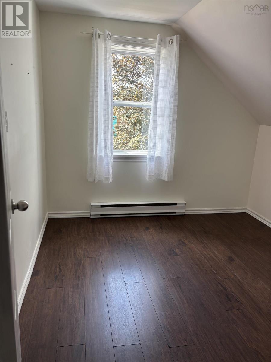 90 Hillcrest Ave Avenue Property Photo 21