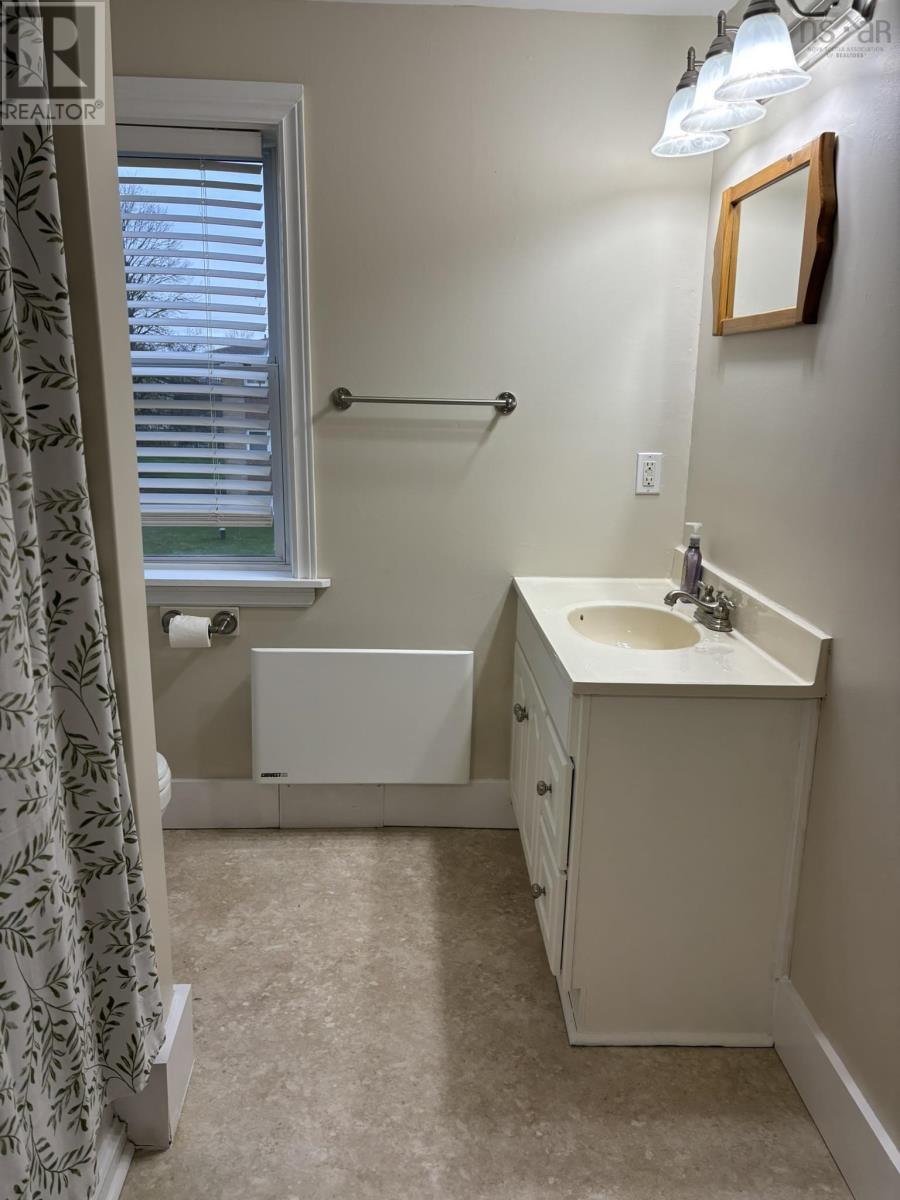 90 Hillcrest Ave Avenue Property Photo 24