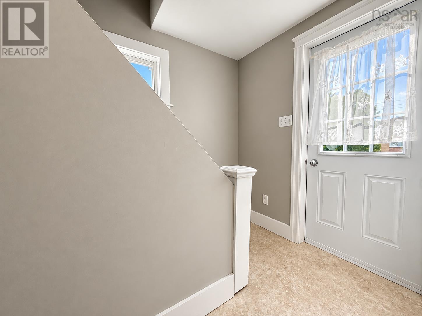 90 Hillcrest Ave Avenue Property Photo 35