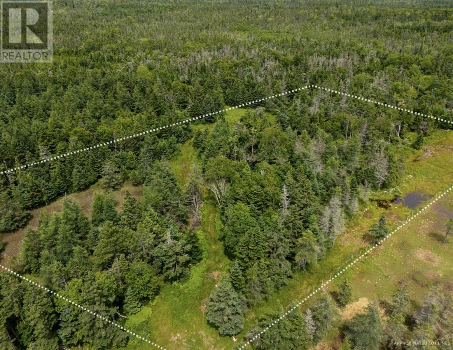 77 Manetail Lane Property Photo 3
