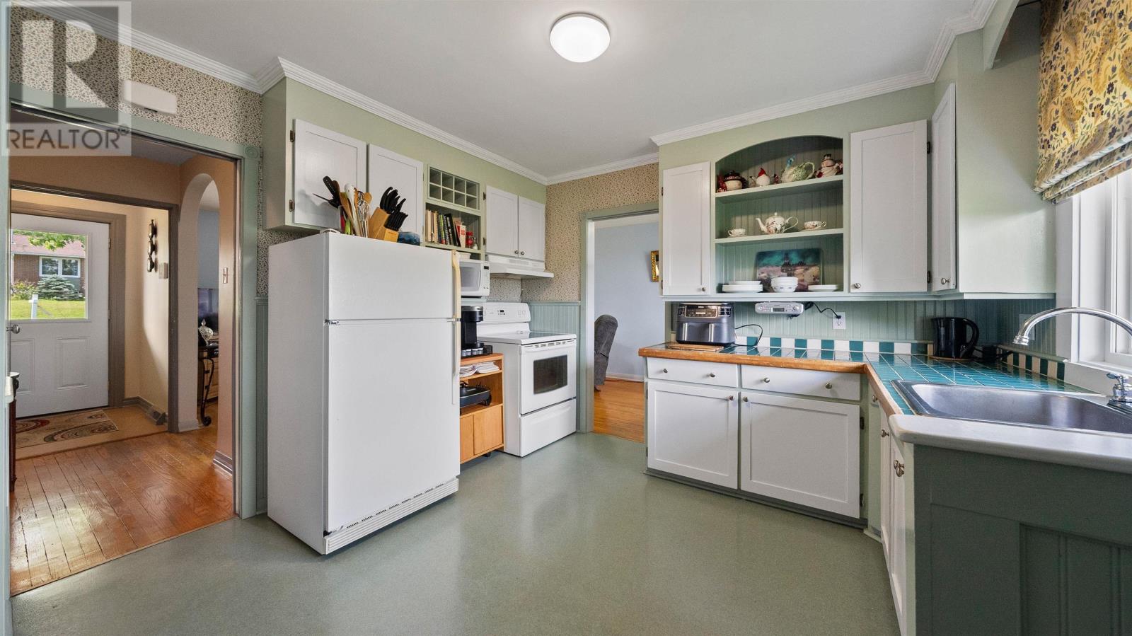 13 Muriel Avenue Property Photo 11