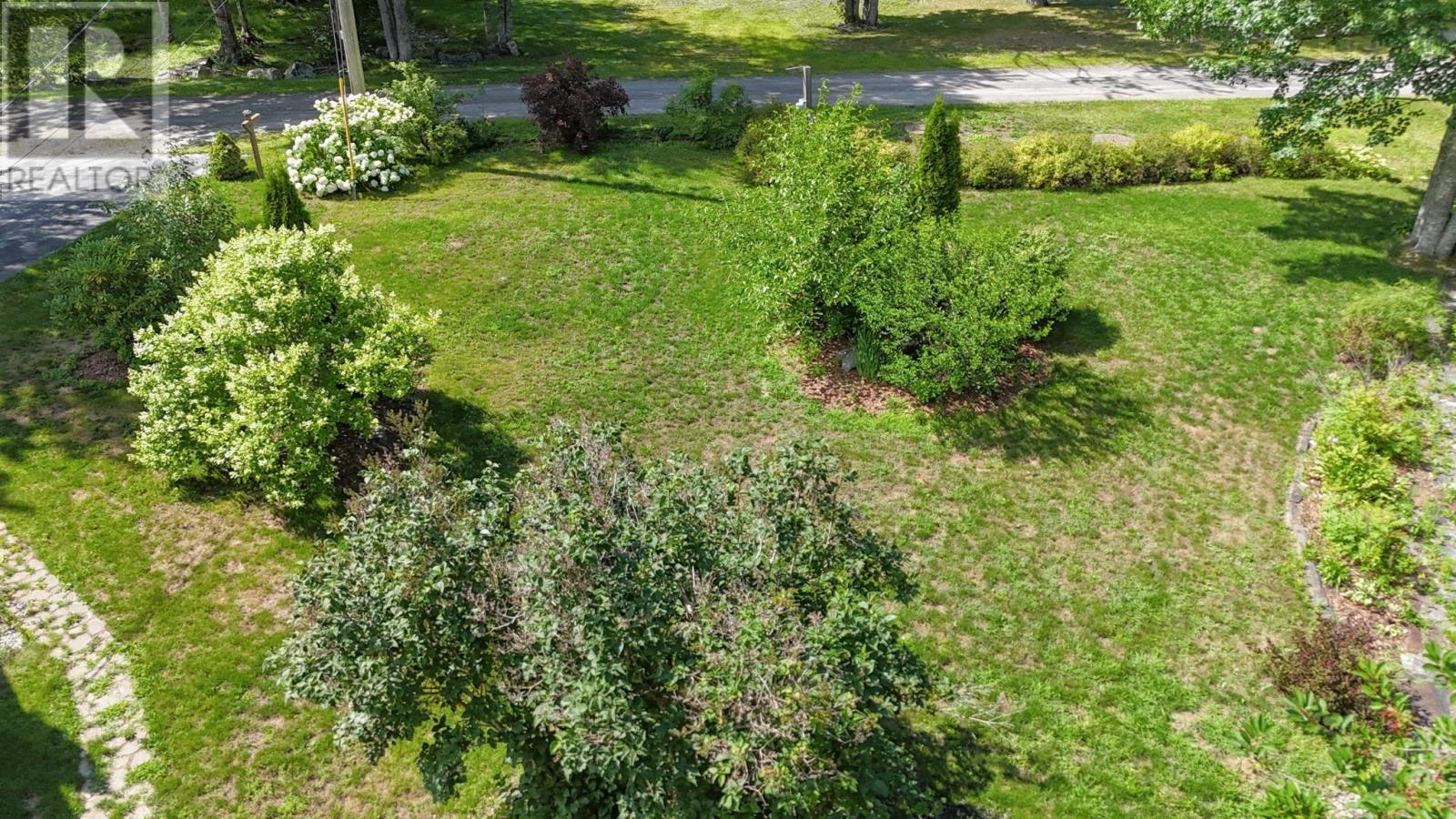 21 Lakeview Road Property Photo 46