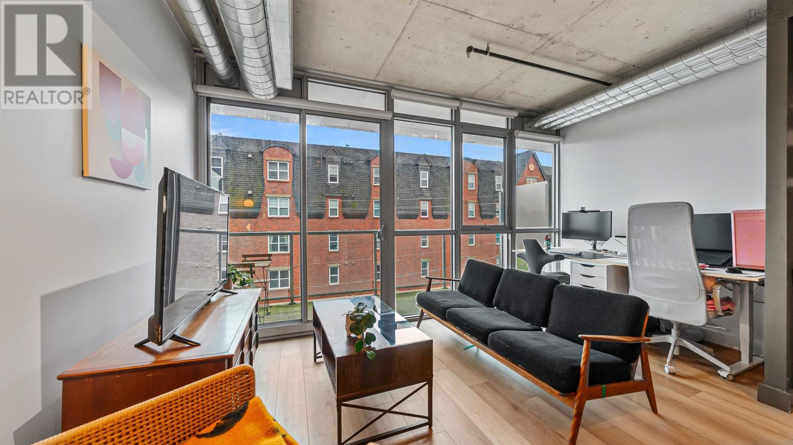 423 1065 Barrington Street Property Photo 15