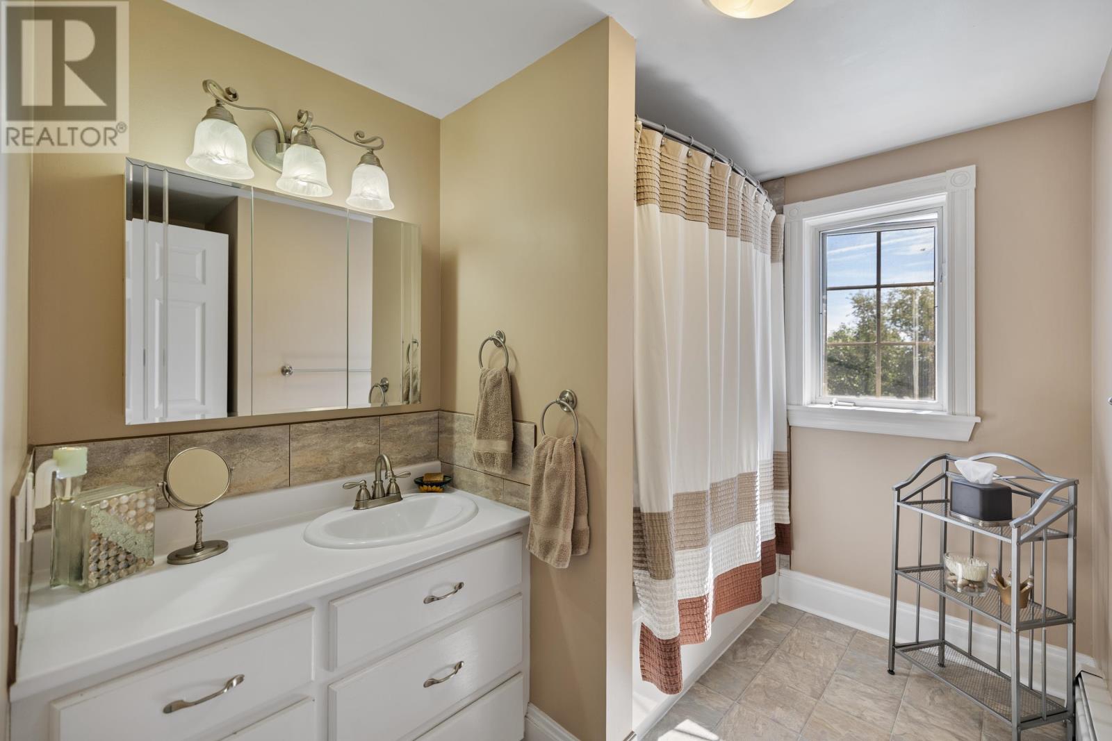 138 Cathy Drive Property Photo 30