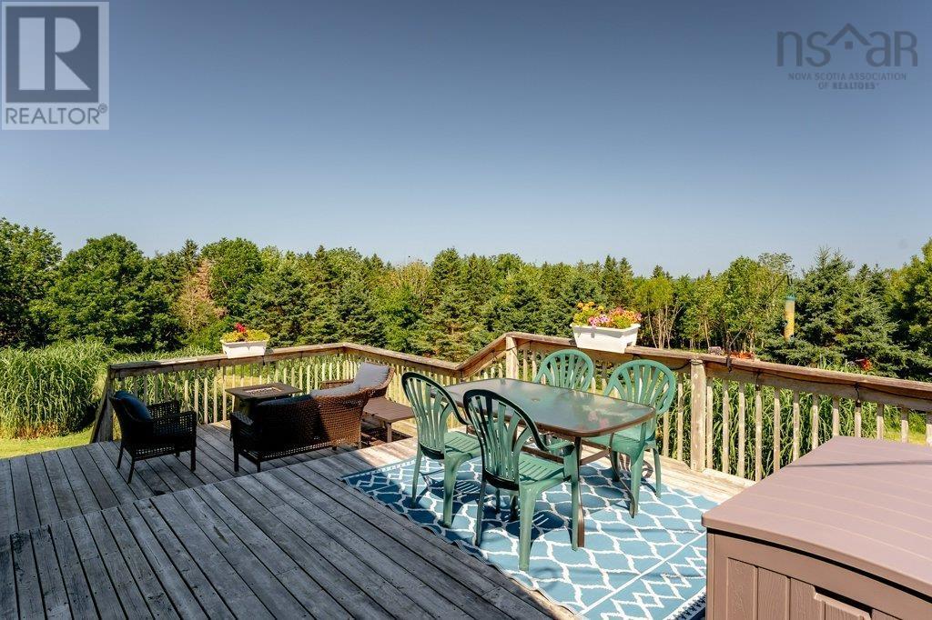 349 Highway 14 Property Photo 34