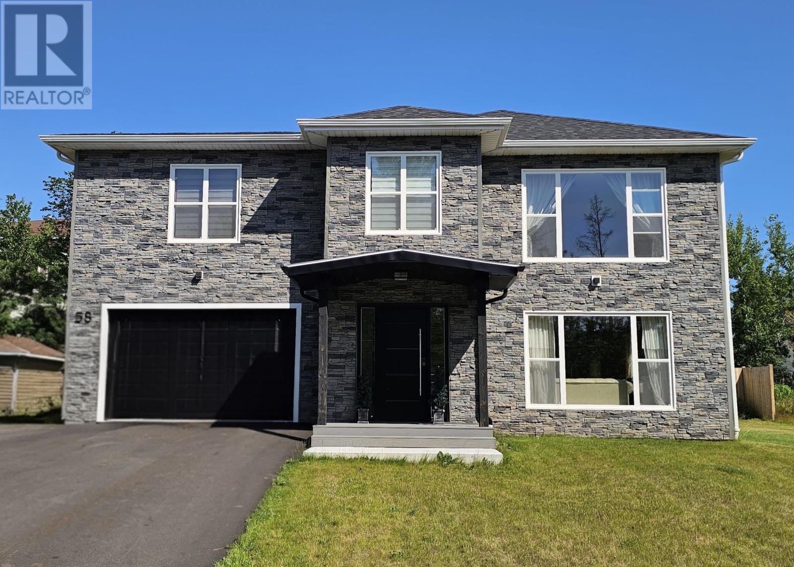 58 England Circle Property Photo 1