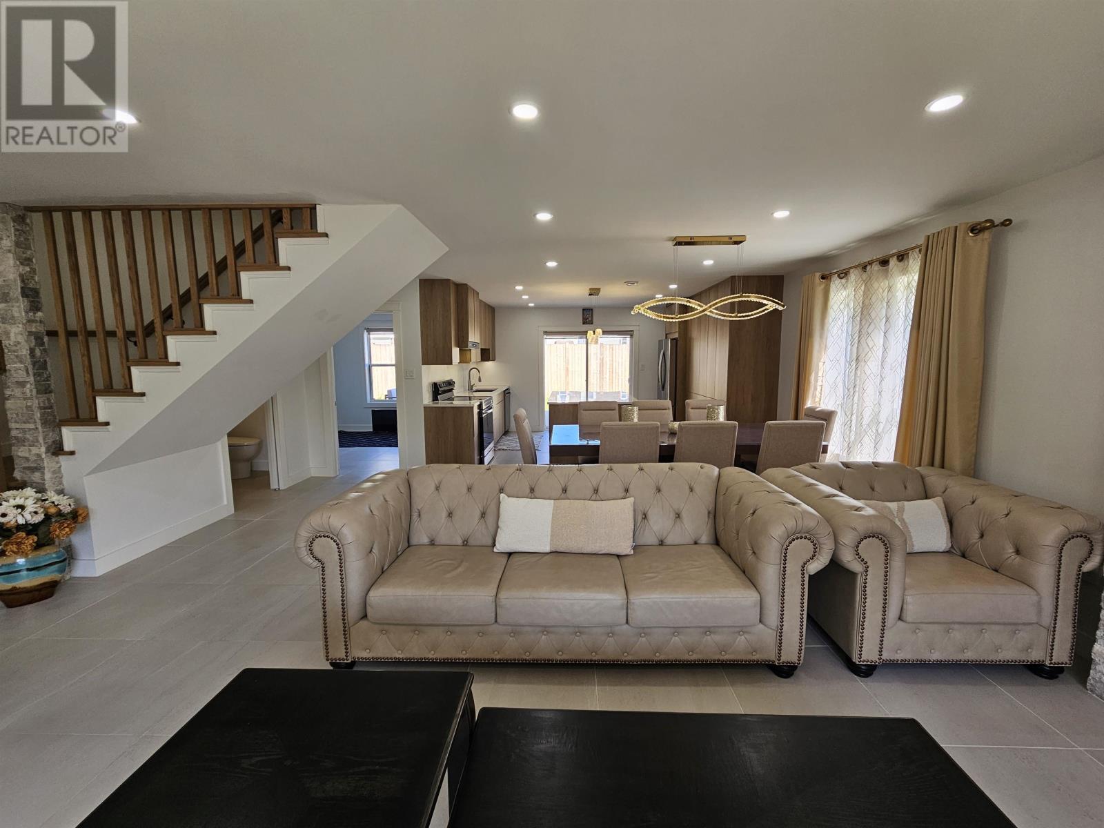 58 England Circle Property Photo 5