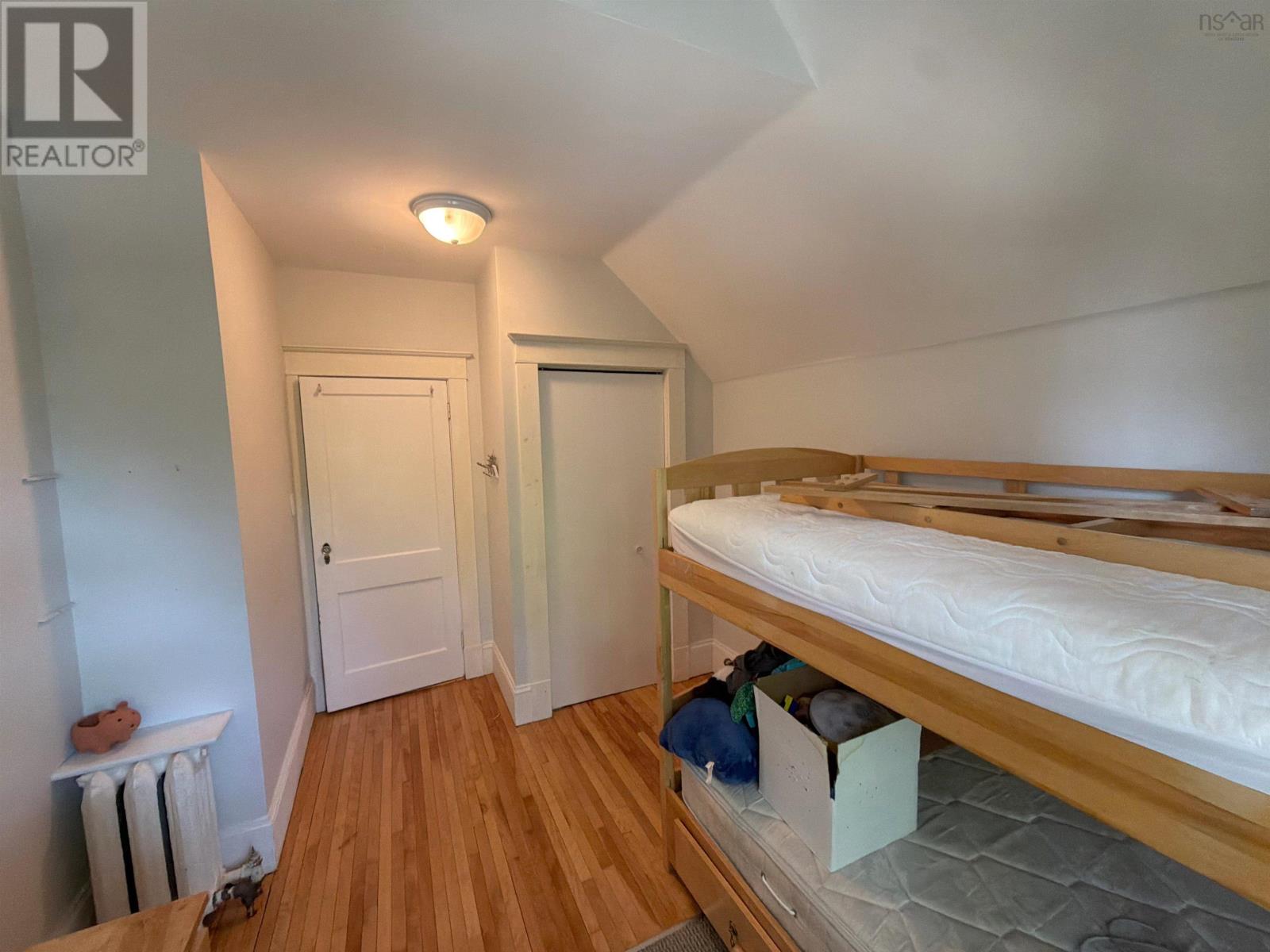 260 York Street Property Photo 18
