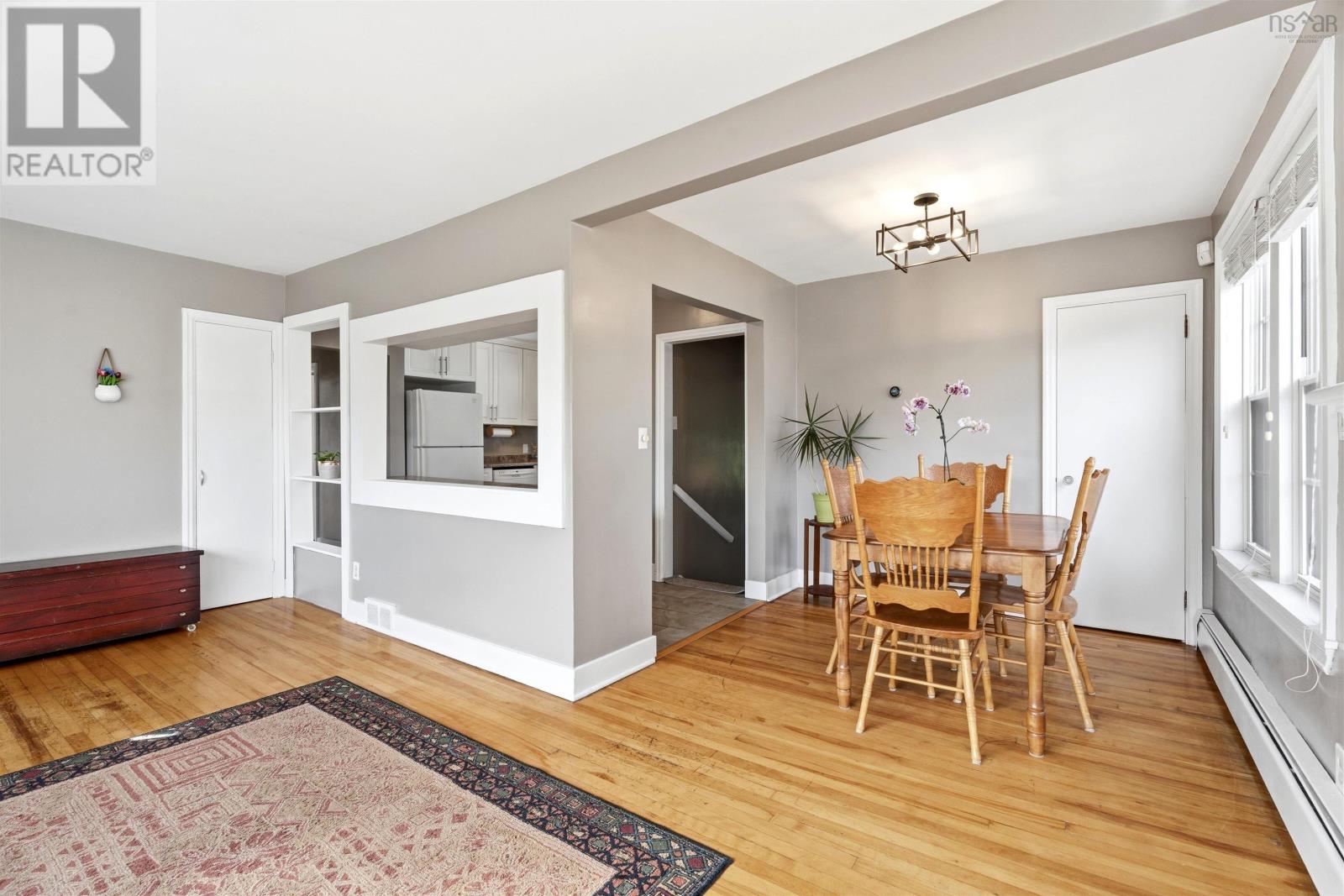 42 Birch Street Property Photo 8