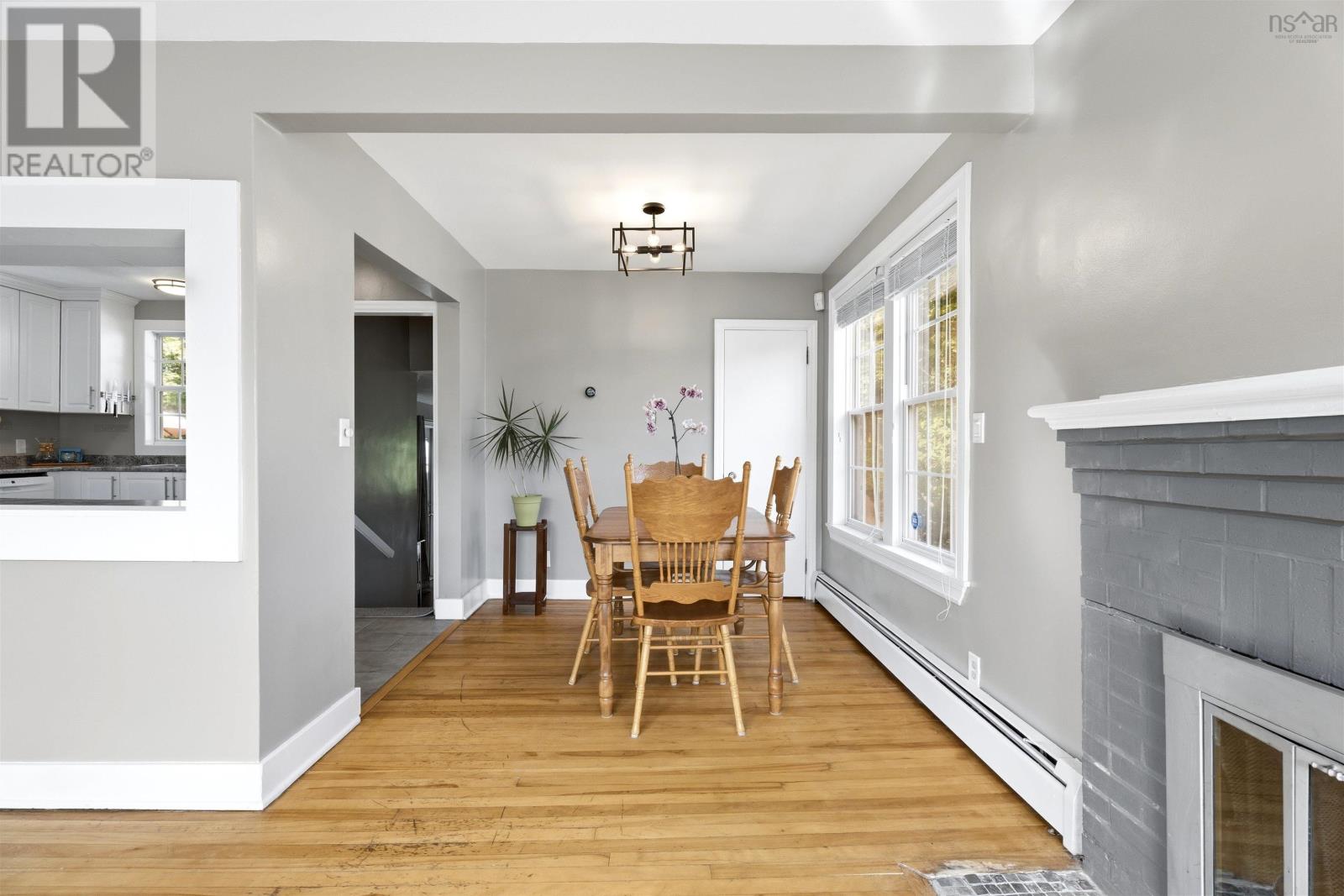 42 Birch Street Property Photo 9
