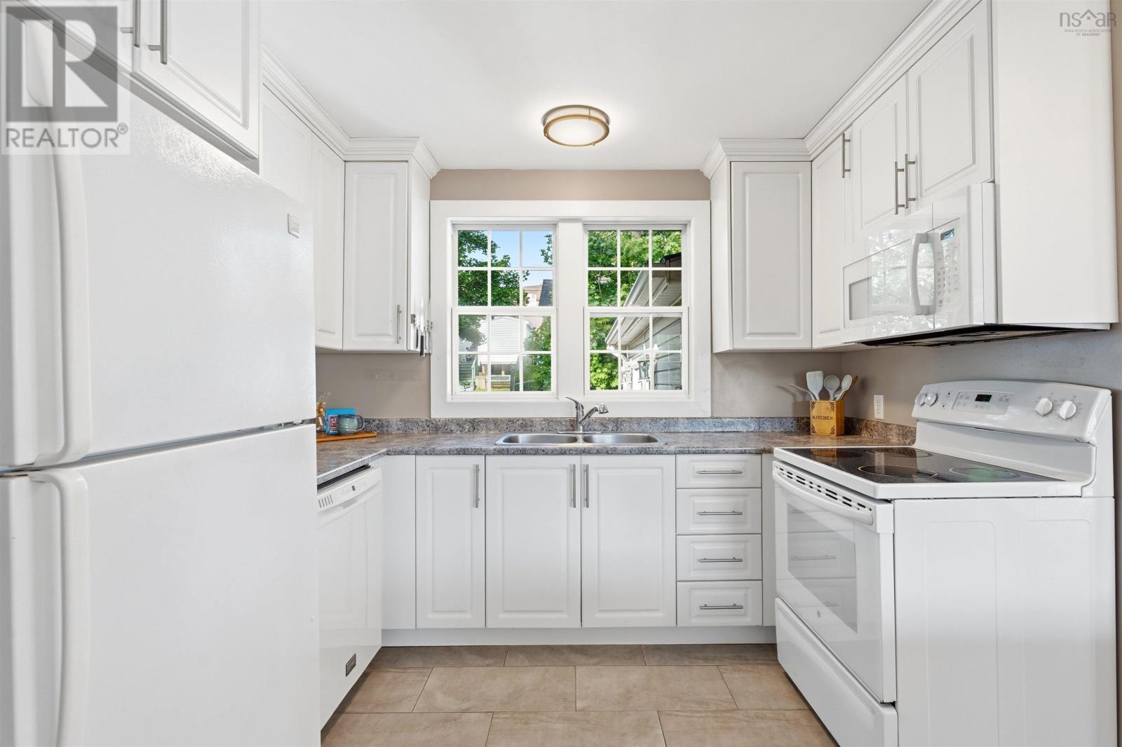 42 Birch Street Property Photo 13
