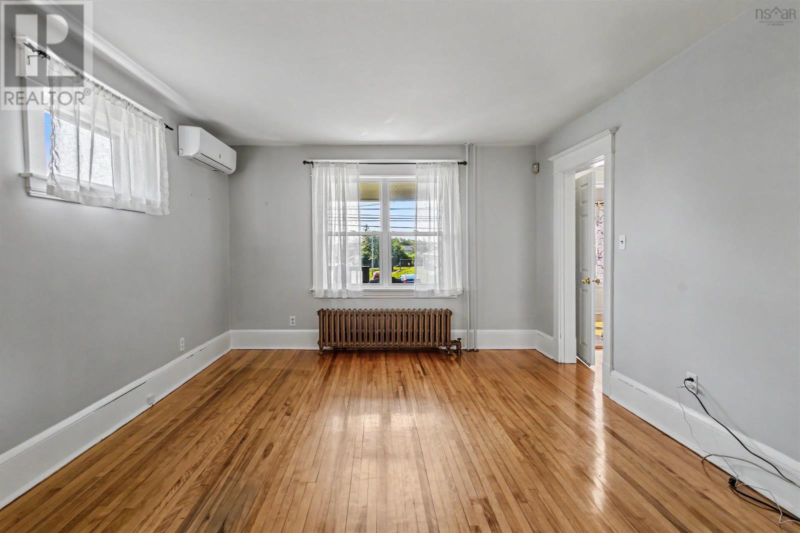 32 Highland Street Property Photo 16