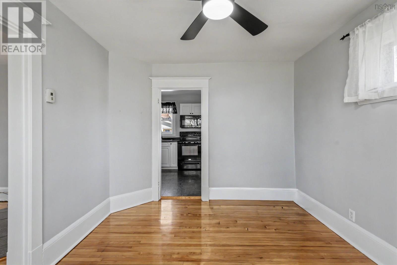 32 Highland Street Property Photo 18