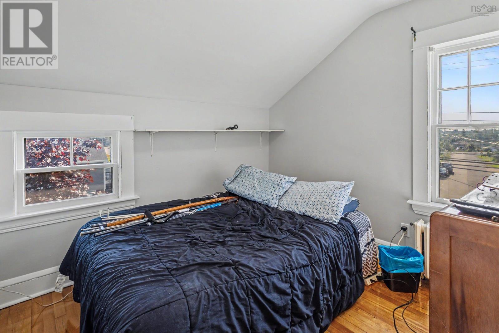 32 Highland Street Property Photo 26