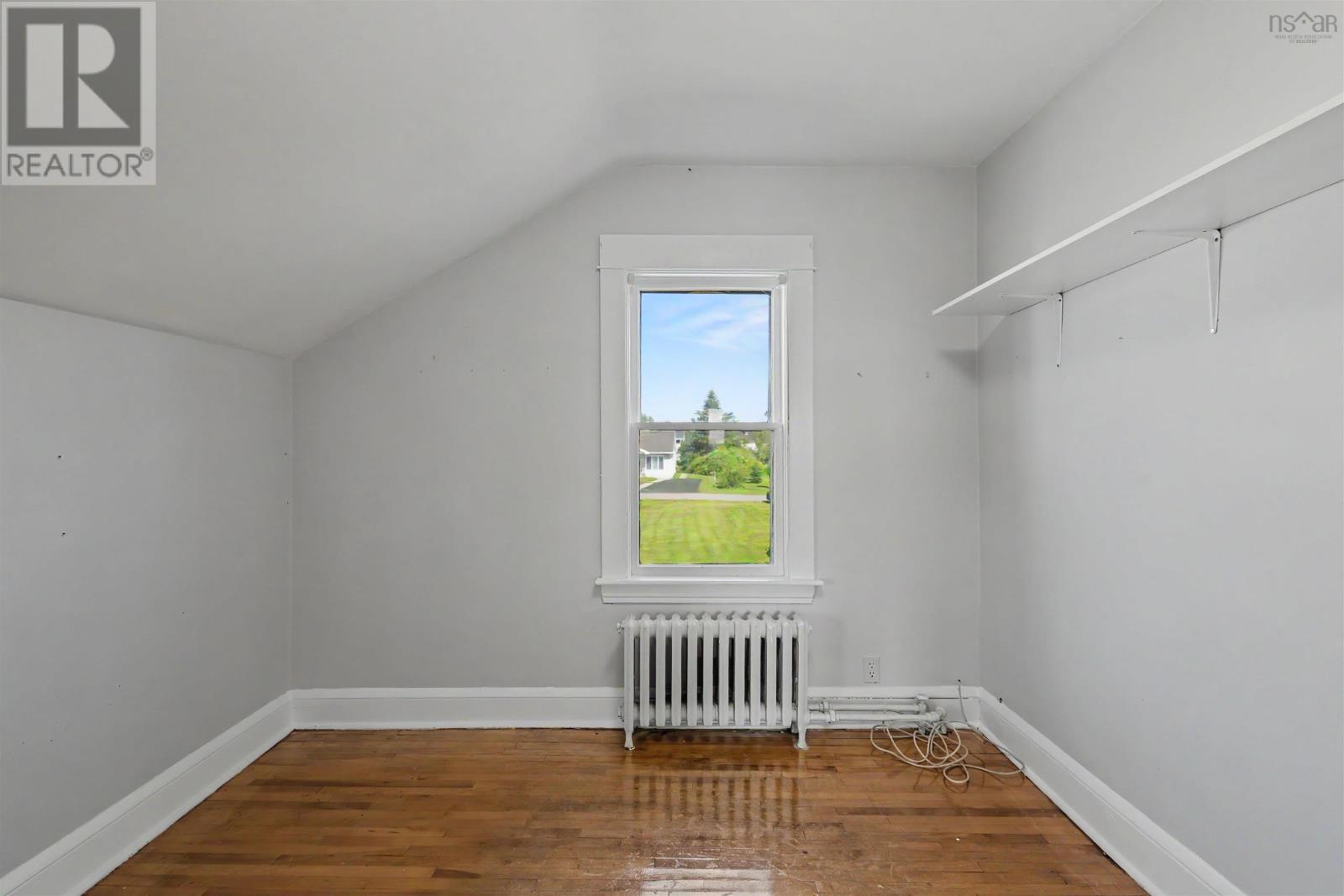 32 Highland Street Property Photo 30