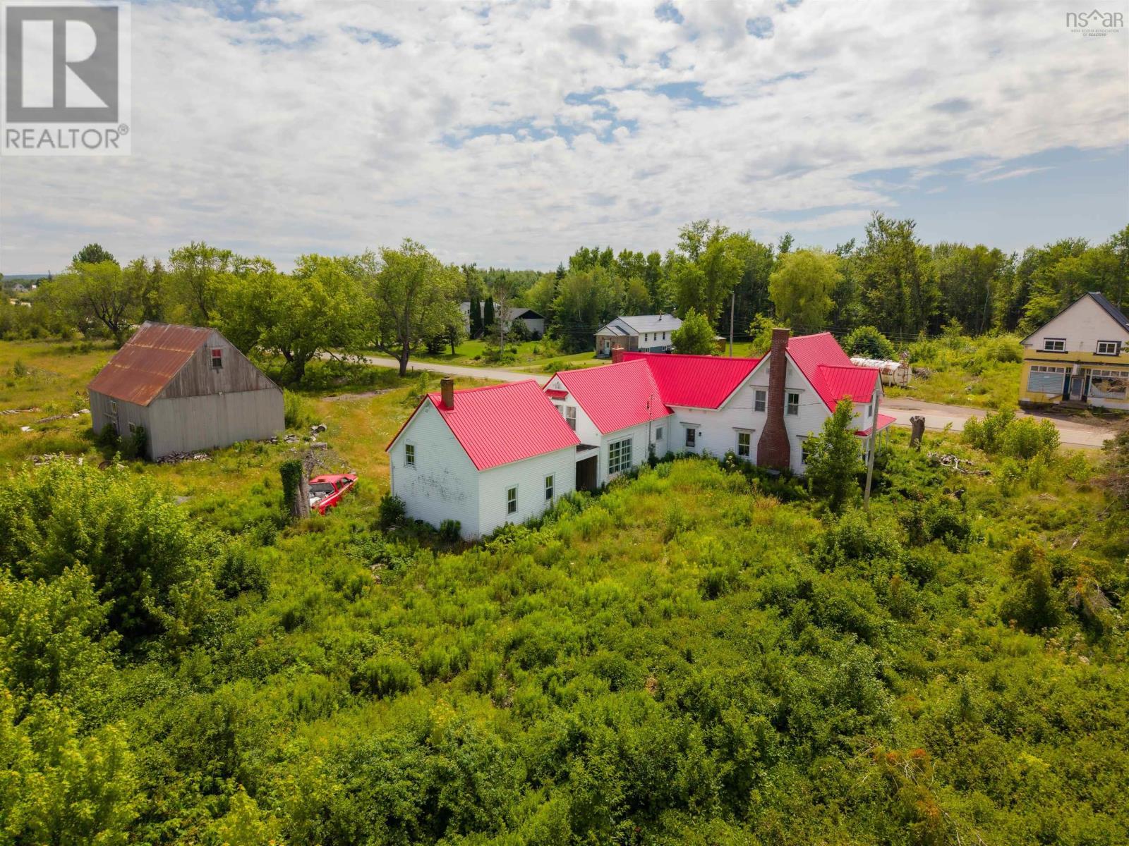 7675 Highway 6 Property Photo 6