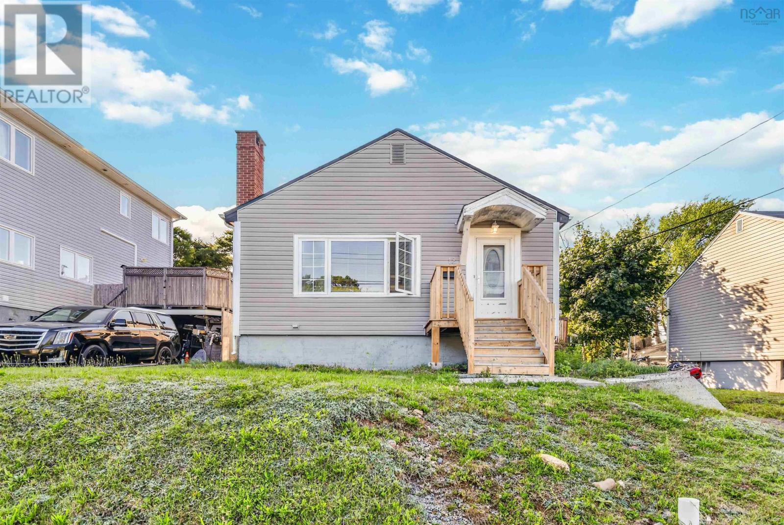 12 Auburn Avenue Property Photo 1