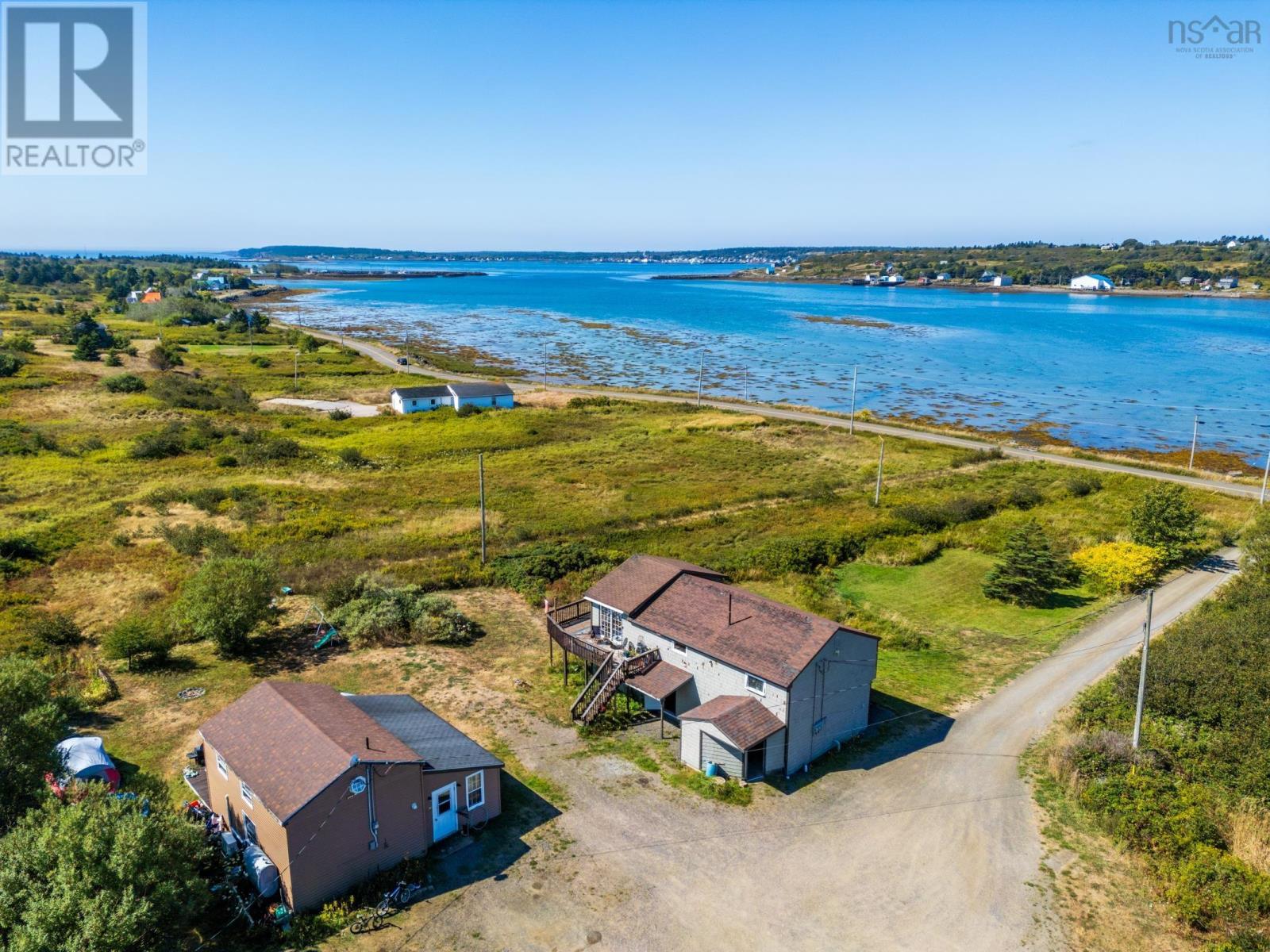 171 173 Overcove Road Property Photo 1