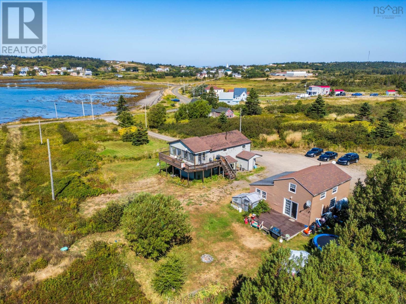 171 173 Overcove Road Property Photo 8