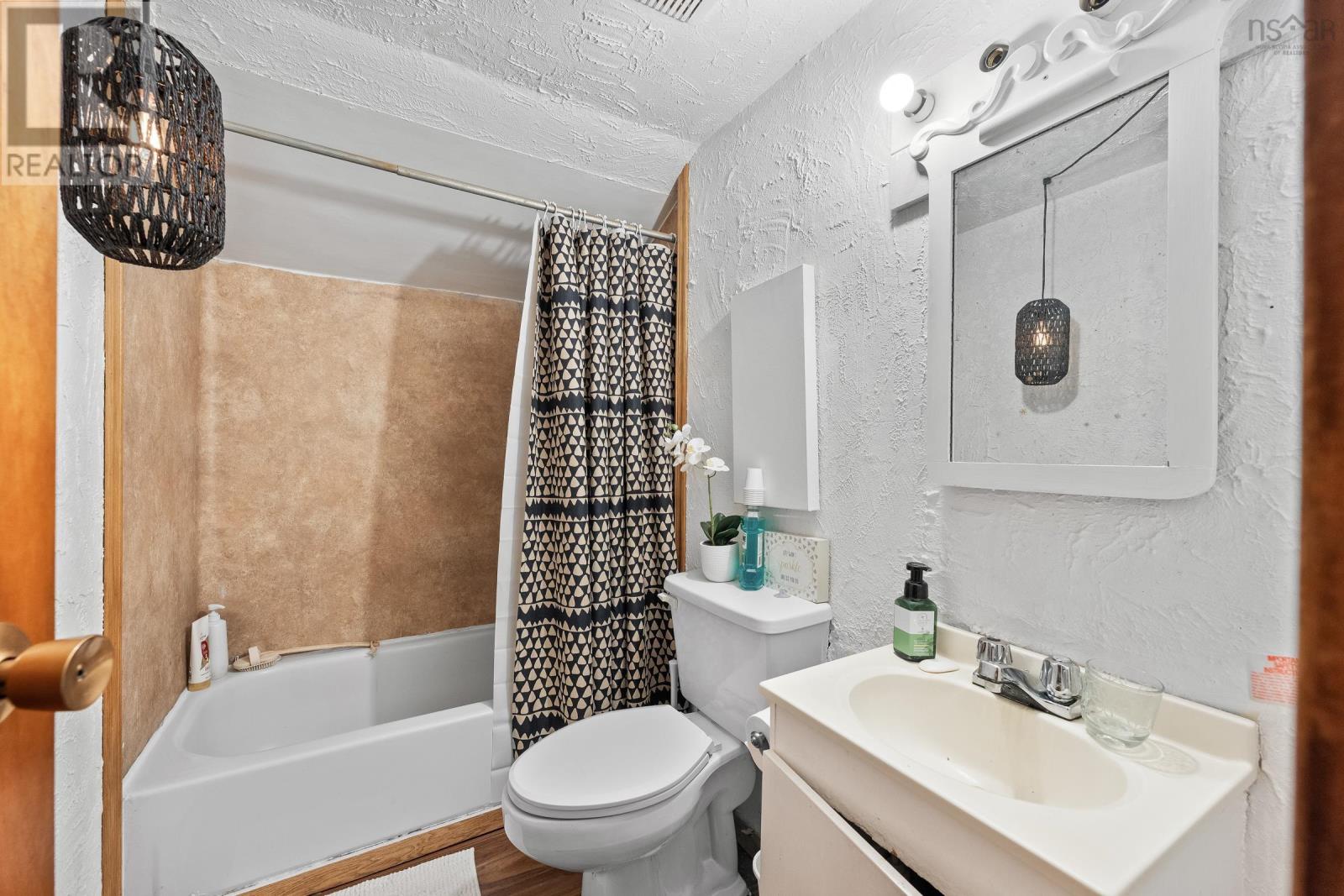 171 173 Overcove Road Property Photo 27